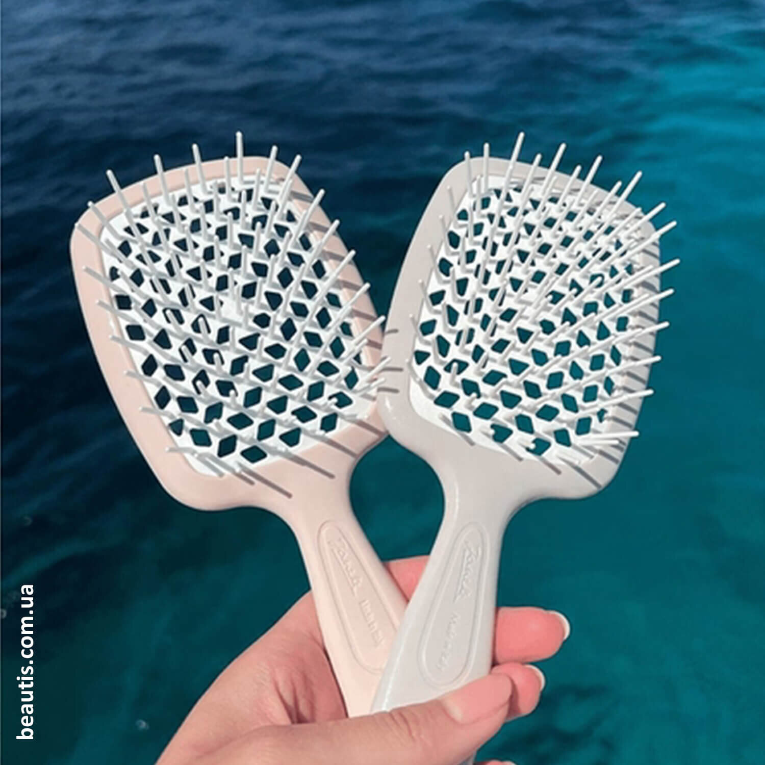 Гребінець сірий Janeke Superbrush Standart Grey