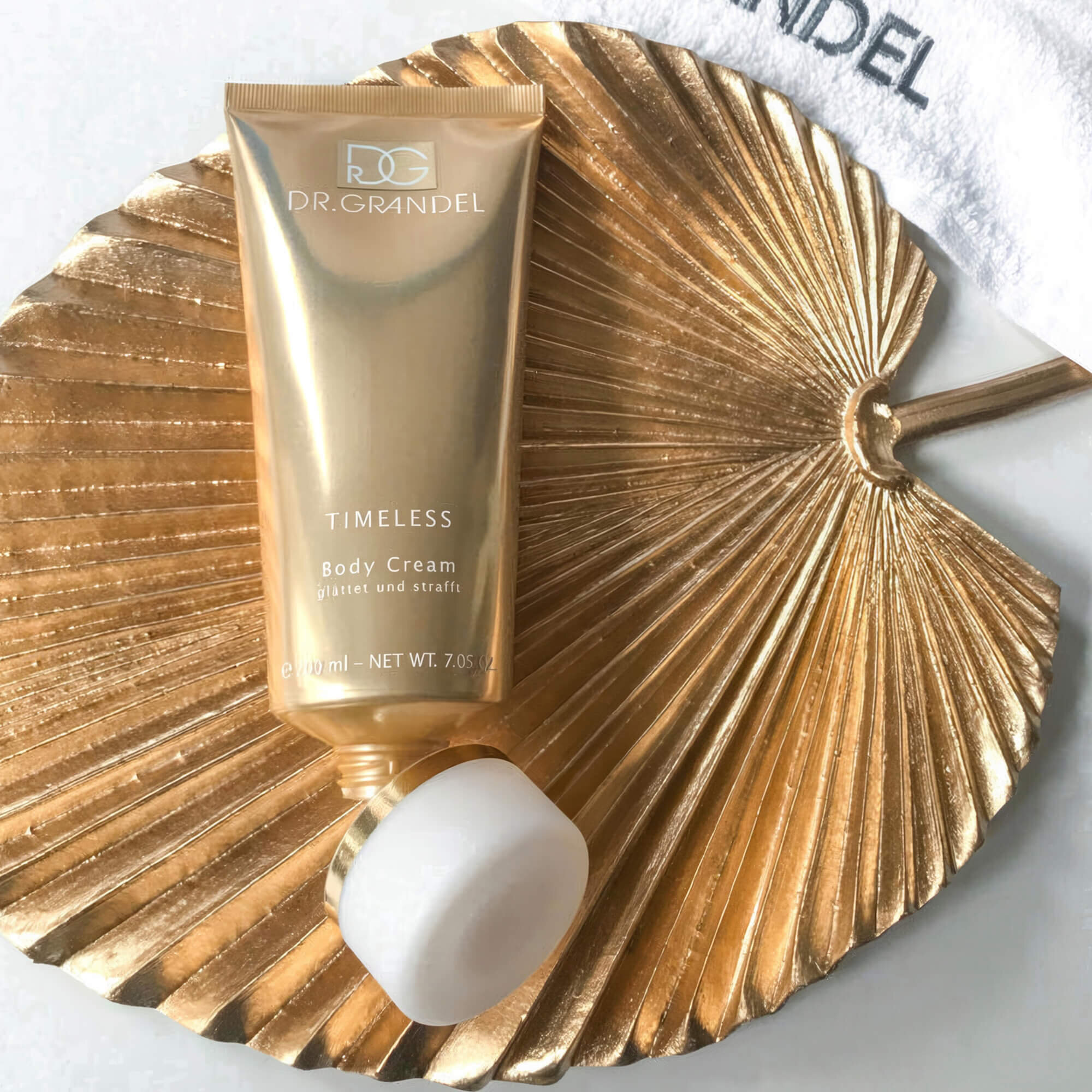 Зволожуючий крем для тіла Dr.Grandel Timeless Body Cream