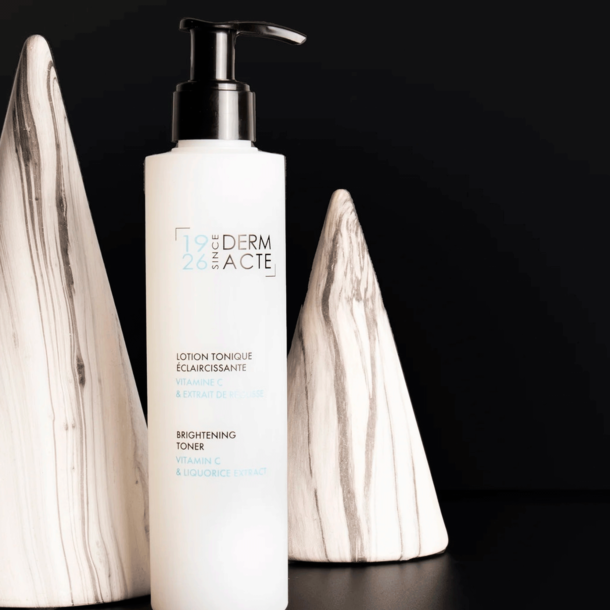 Осветляющий тоник Academie White Derm Acte Brightening Toner