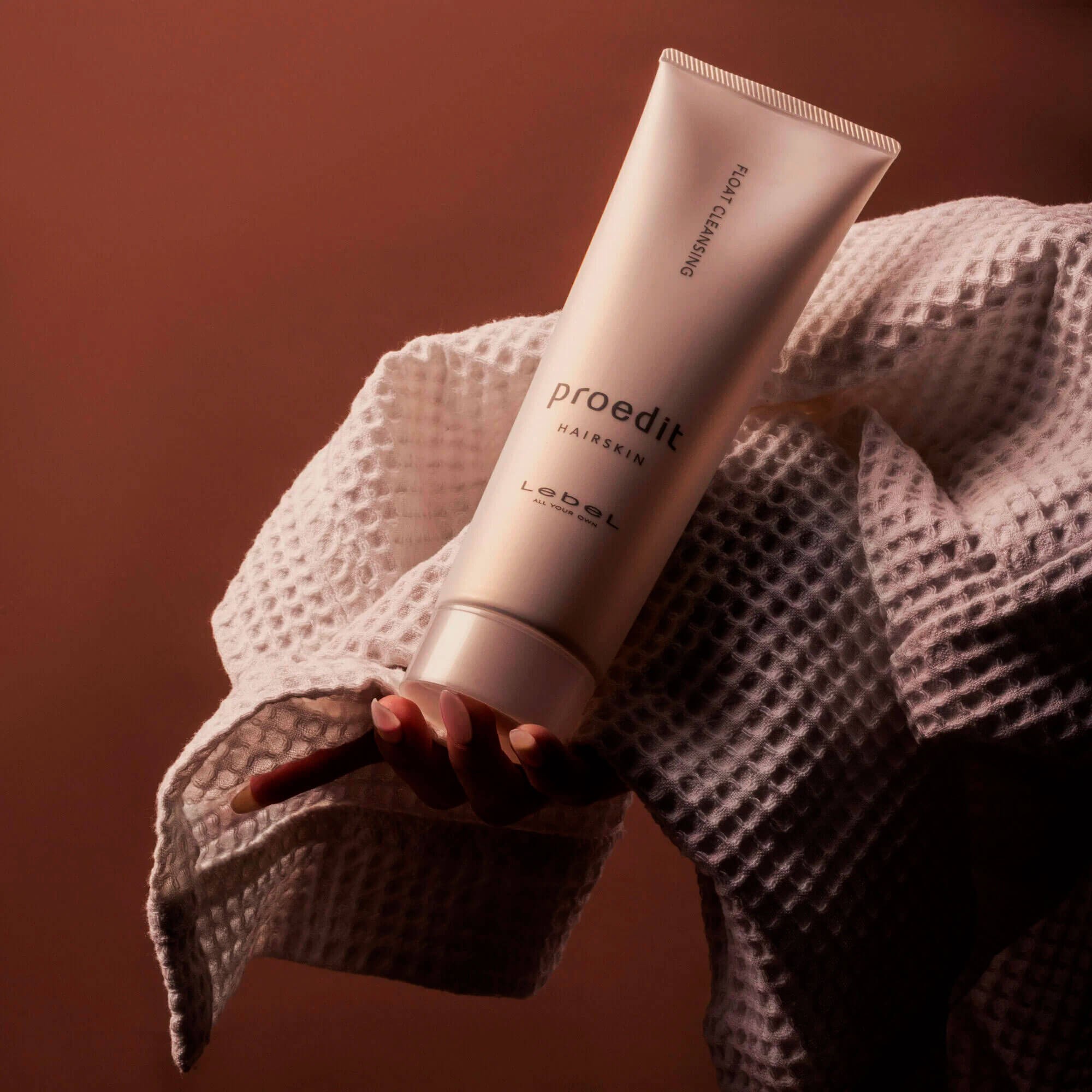 Очищающий мусс для кожи головы Lebel Proedit Hair Skin Float Cleansing