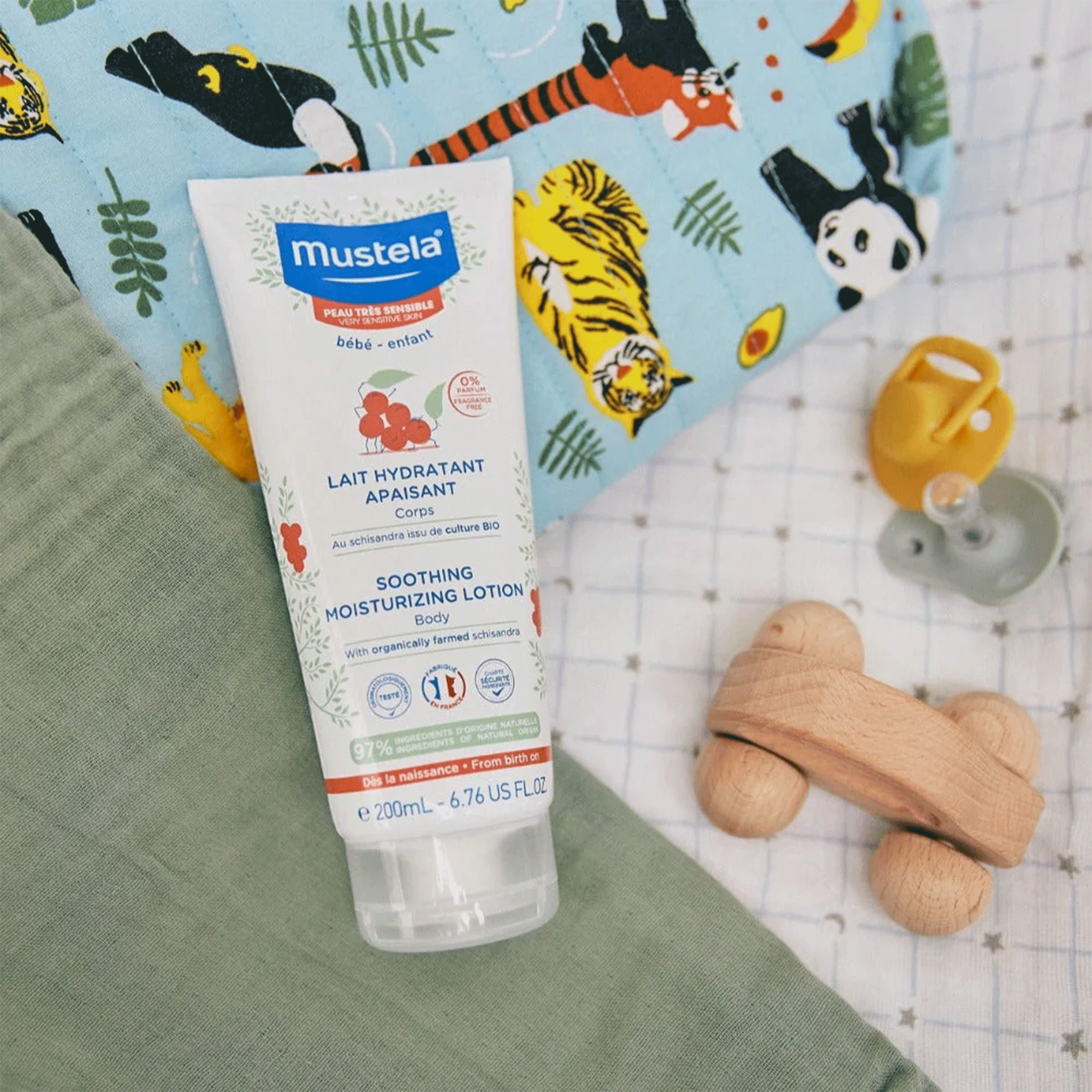 Успокаивающий и увлажняющий лосьон для чувствительной кожи Mustela Soothing Moisturizing Lotion