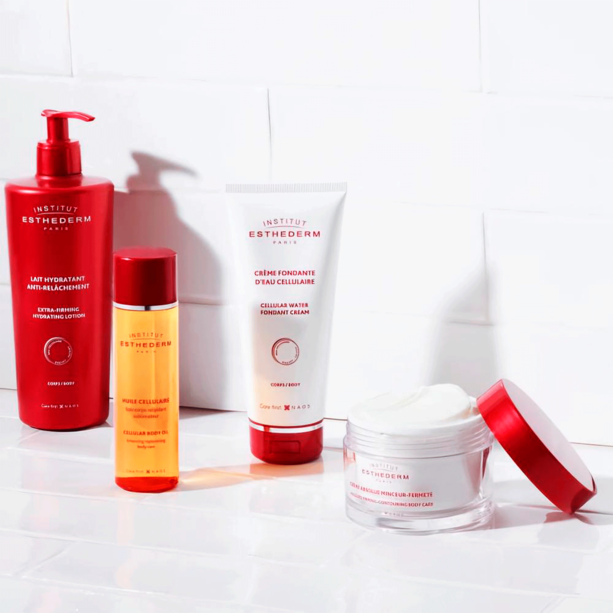 Мягкий скраб Клеточная вода Institut Esthederm Cellular Water Gentle Body Scrub