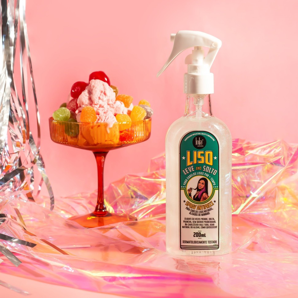 Спрей для розгладження волосся Lola Cosmetics Liso, Leve E Solto Spray
