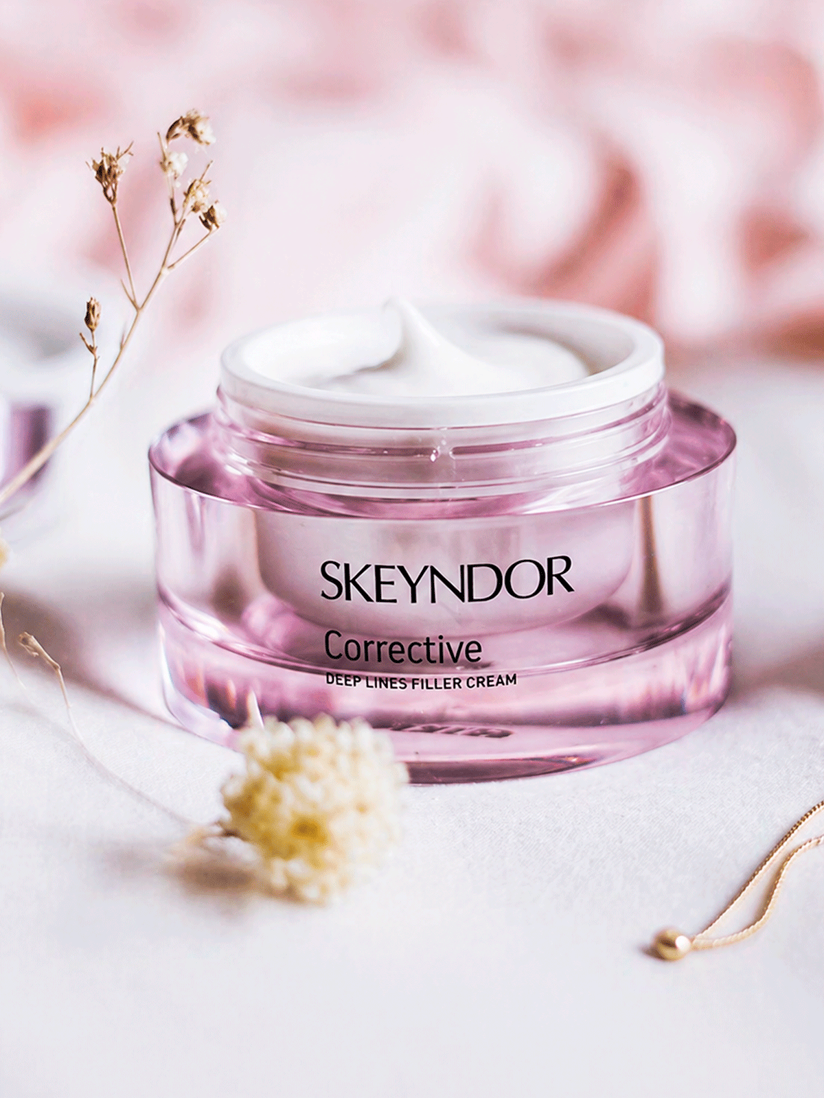  Skeyndor 