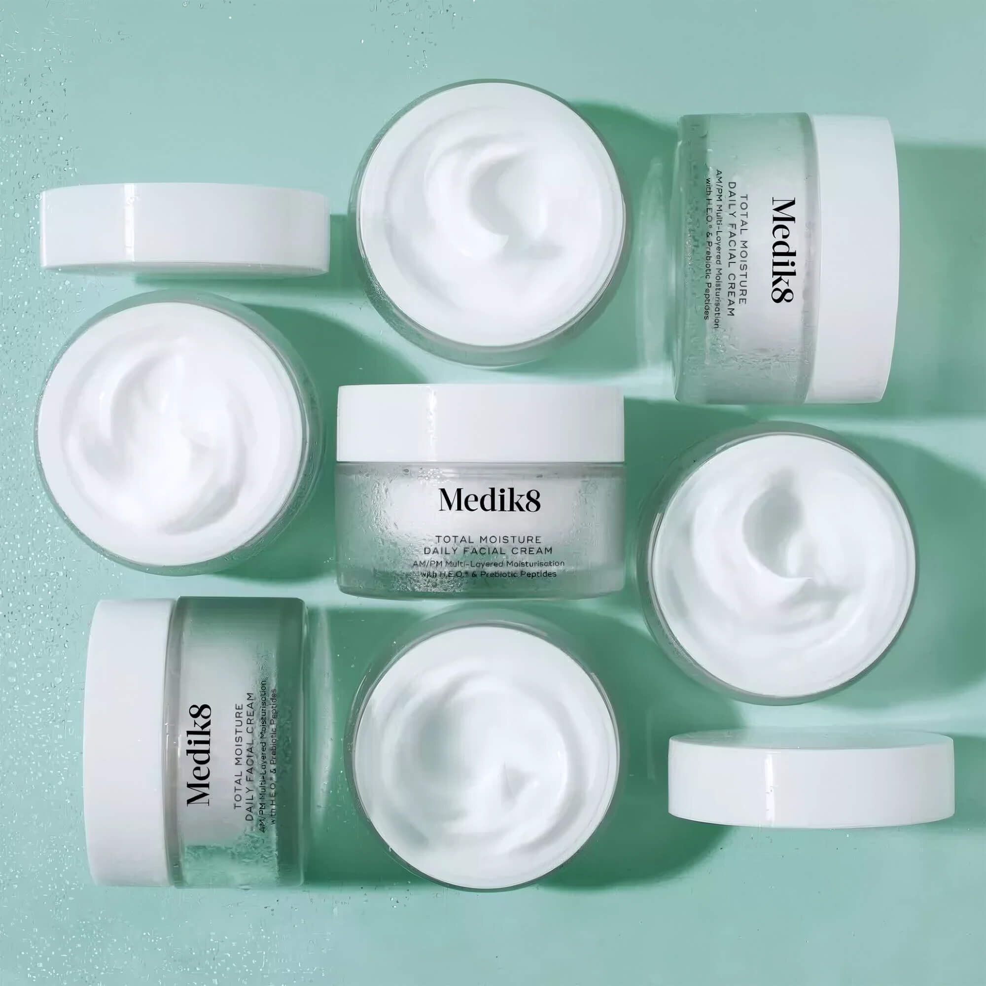 крем для глубокого увлажнения кожи  Medik8 Total Moisture Daily Facial Cream