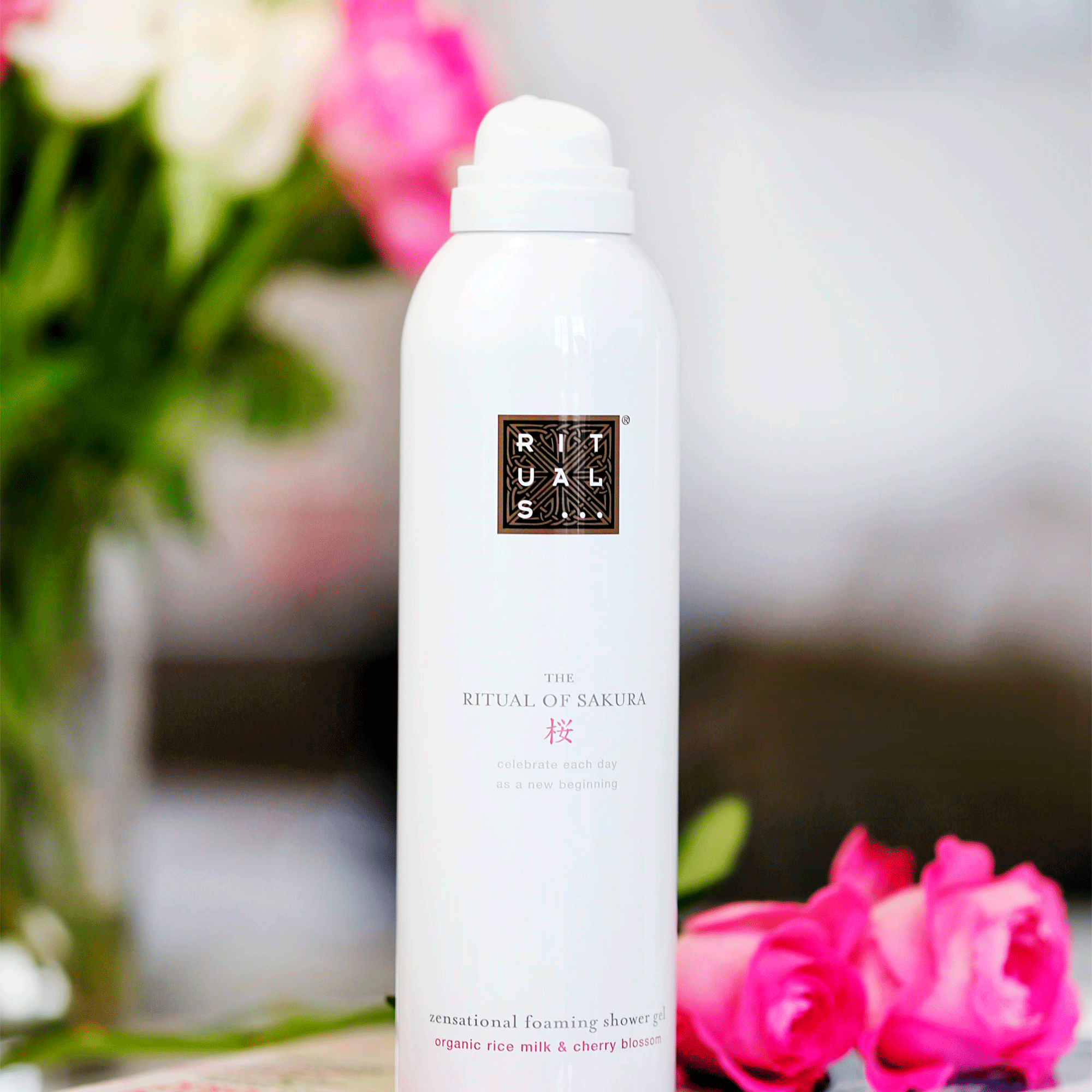 Гель-пенка для душа Rituals The Ritual of Sakura Foaming Shower Gel