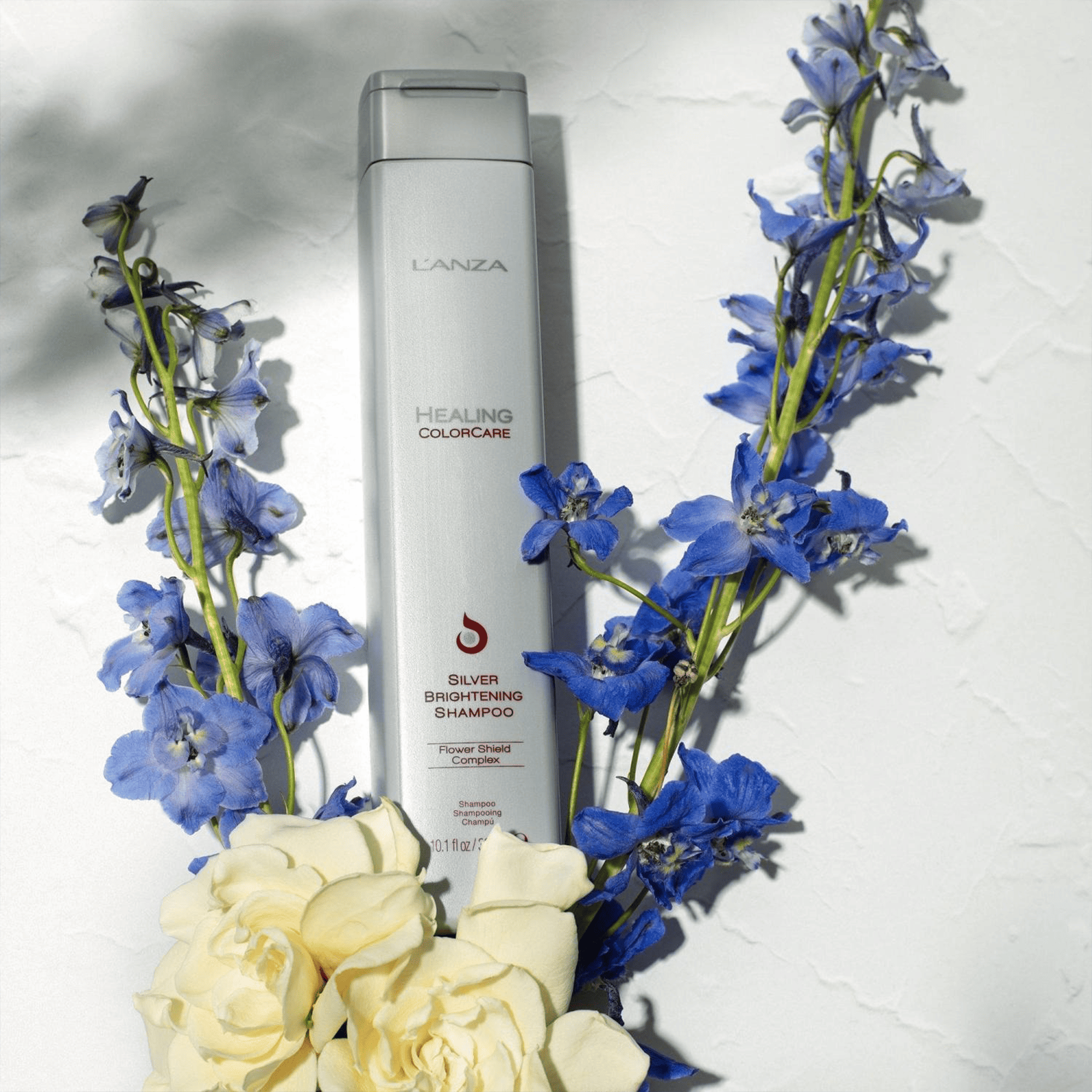 Шампунь для устранения желтизны L’anza Healing ColorCare Silver Brightening Shampoo