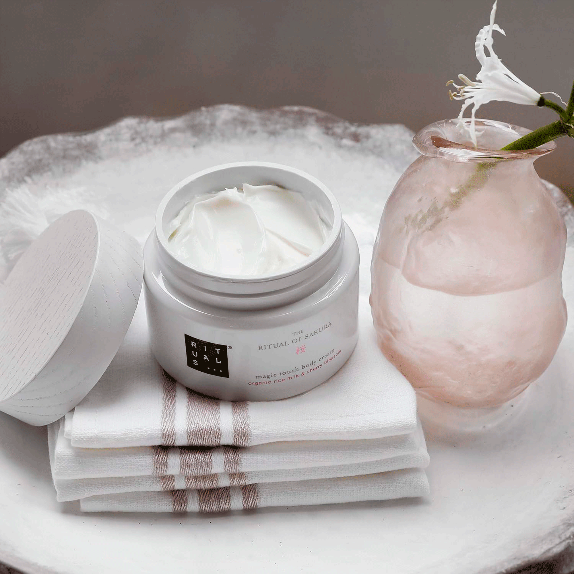 Крем для тела Rituals The Ritual of Sakura Body Cream