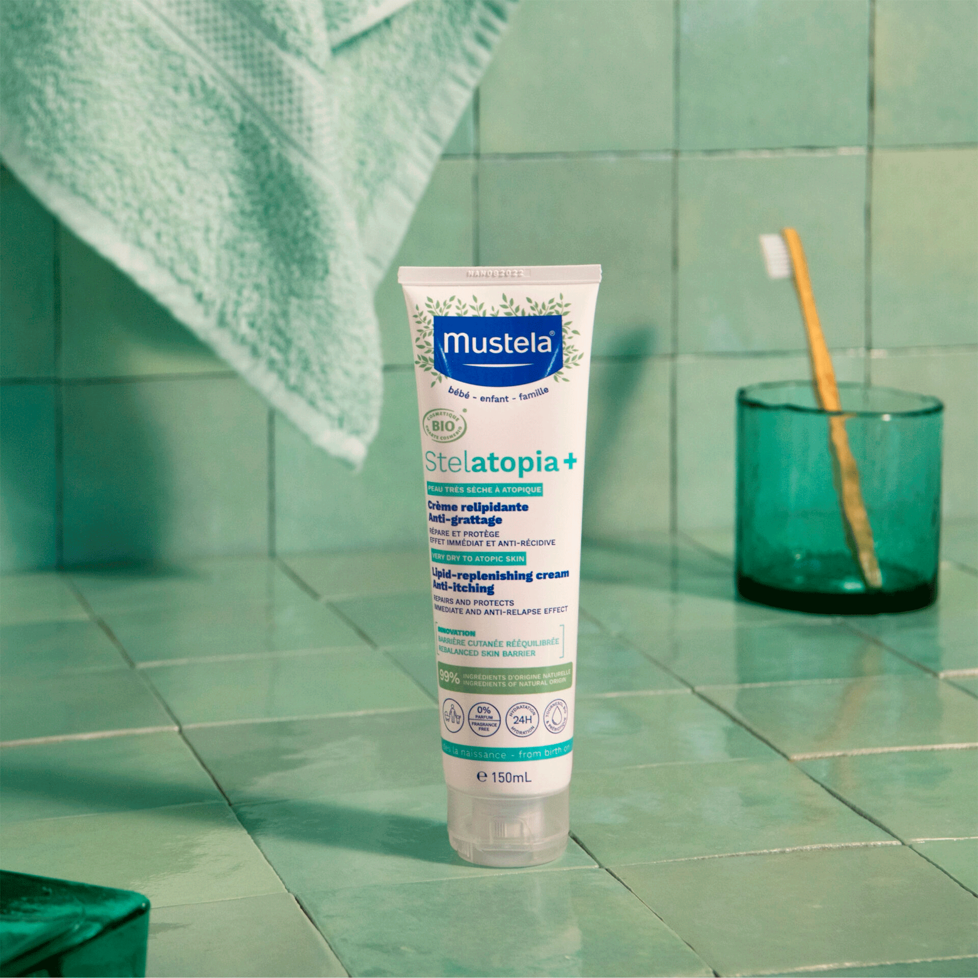 Смягчающий крем для сухой и атопической кожи Mustela Stelatopia+ Lipid Replenishing Cream