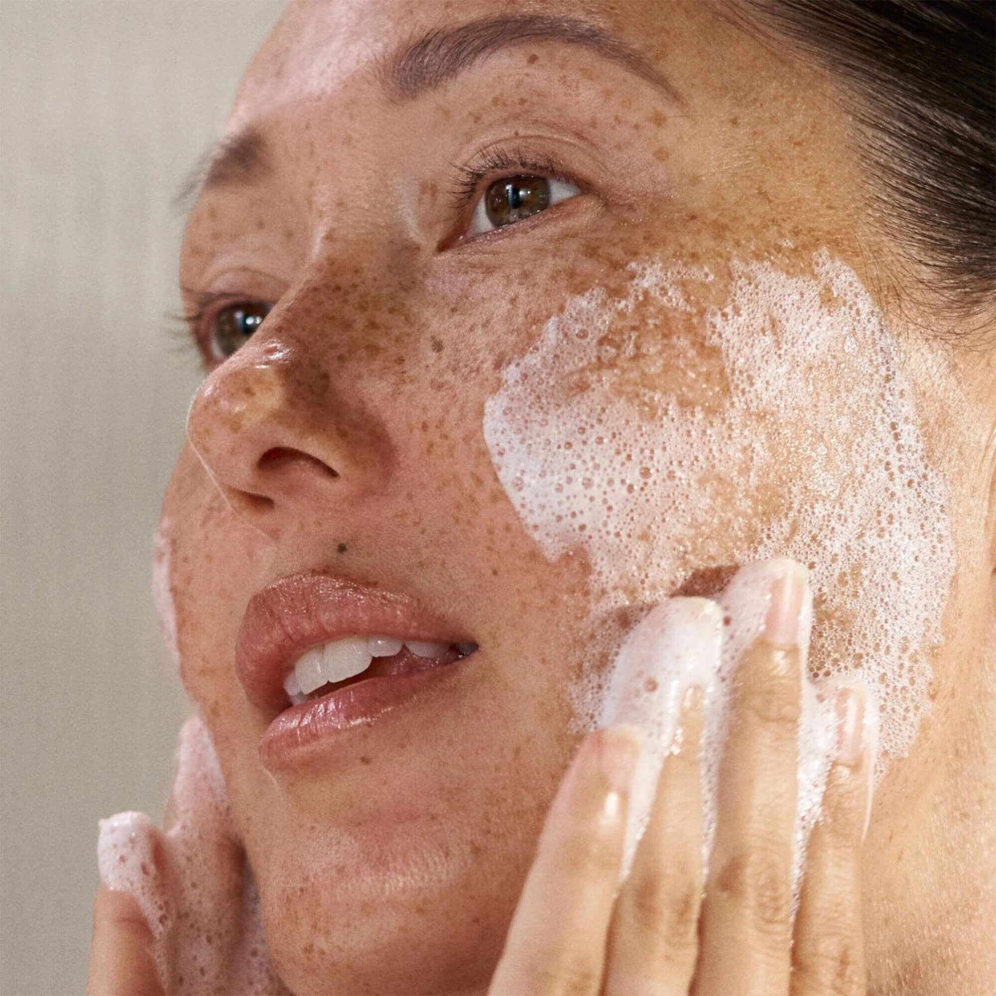 Набор сияющая и гладкая кожа Dermalogica Smooth + Brighten kit