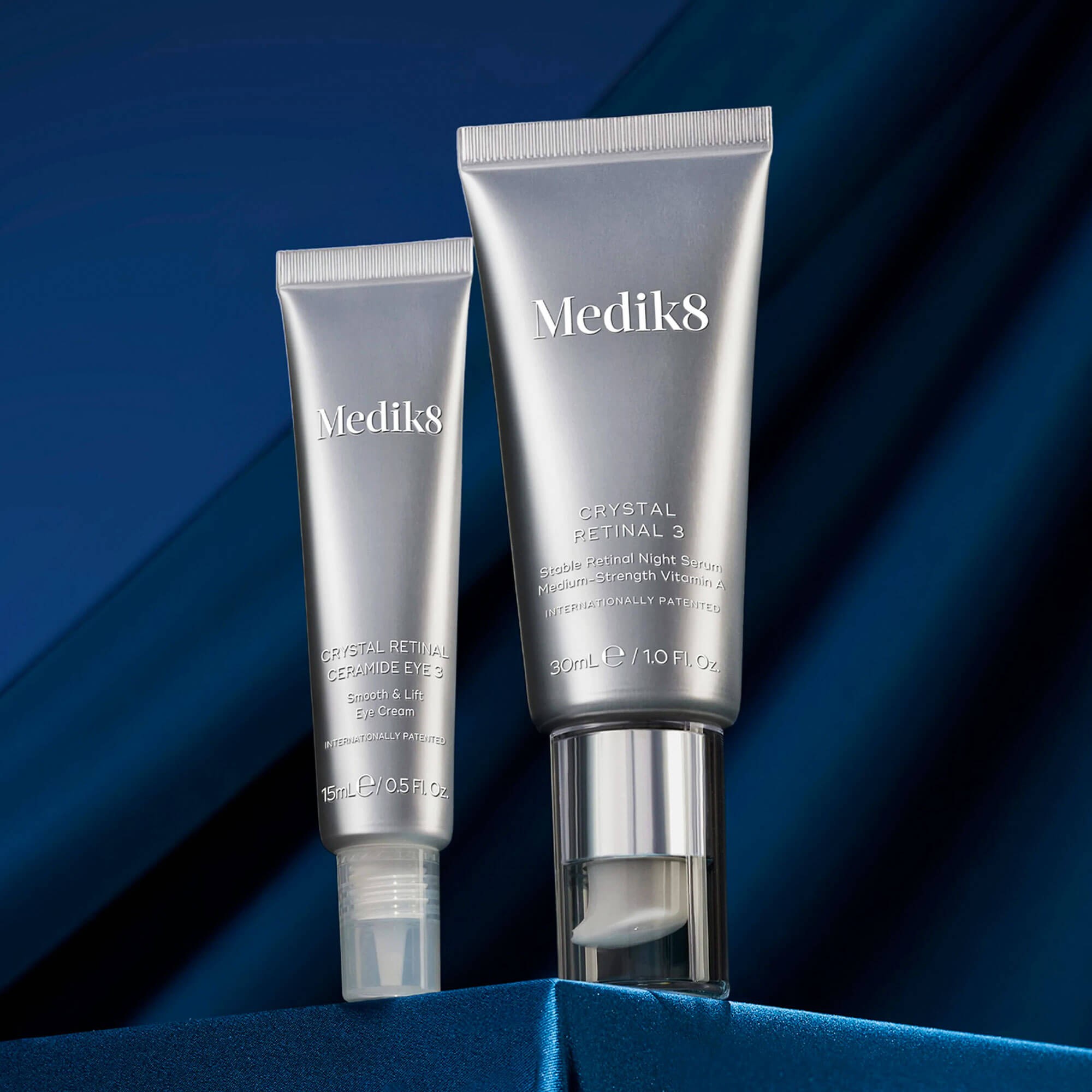 Набір для омолодження шкіри обличчя та зони навколо очей Medik8 Retinal Rewind