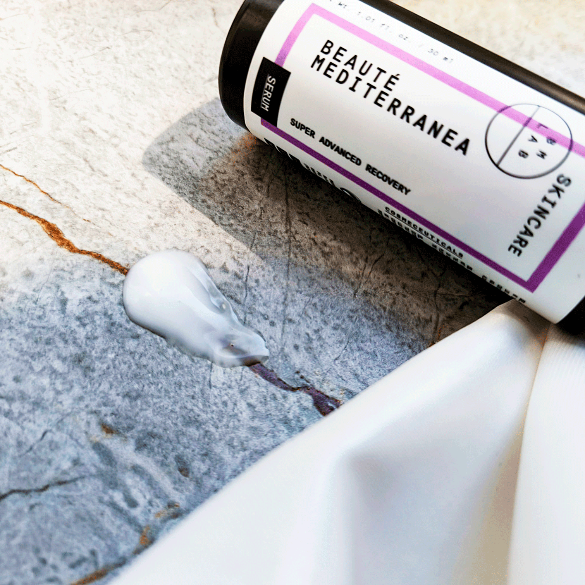 Антивікова сироватка з ретиналем та вітаміном D Beaute Mediterranea Super Advanced Recovery Serum