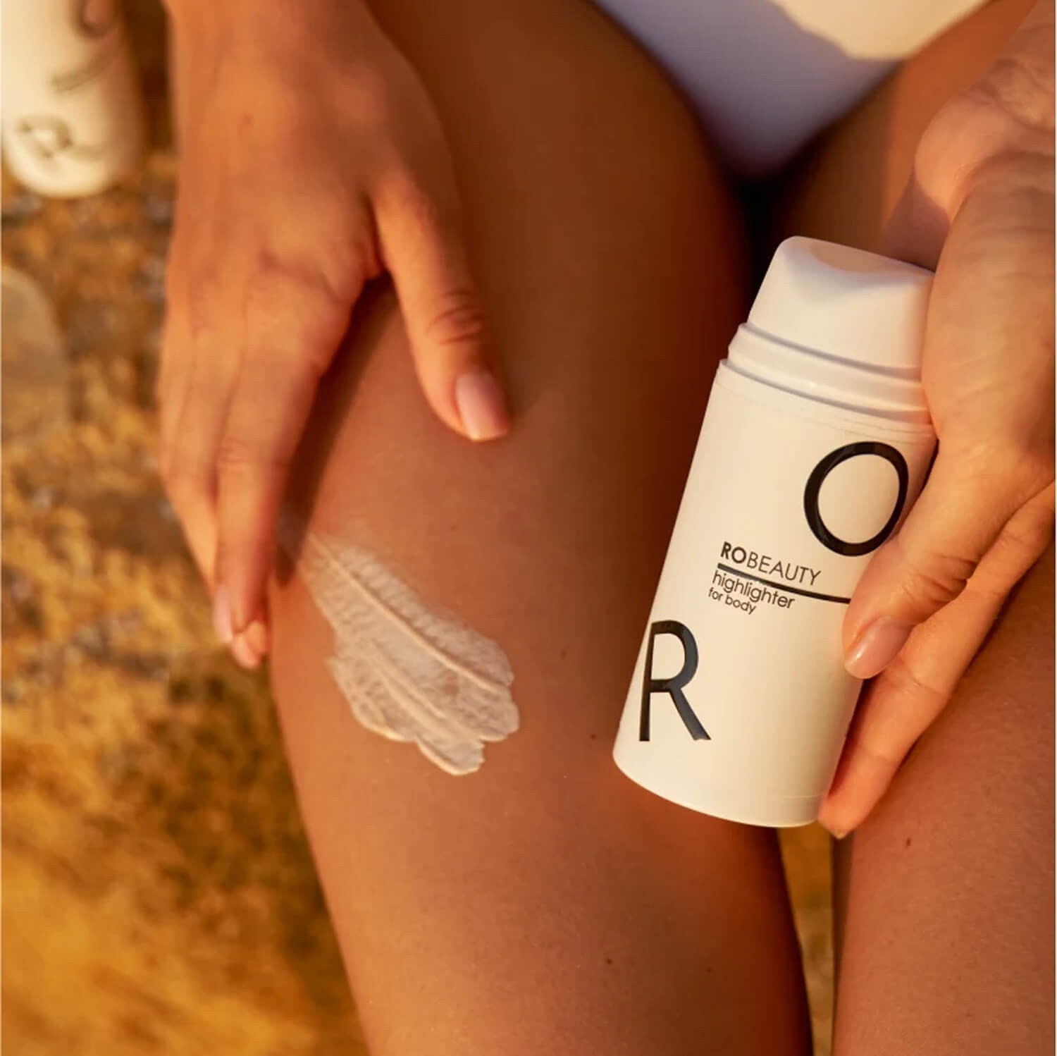 Парфумований хайлайтер для тіла Robeauty Me Highlighter For Body