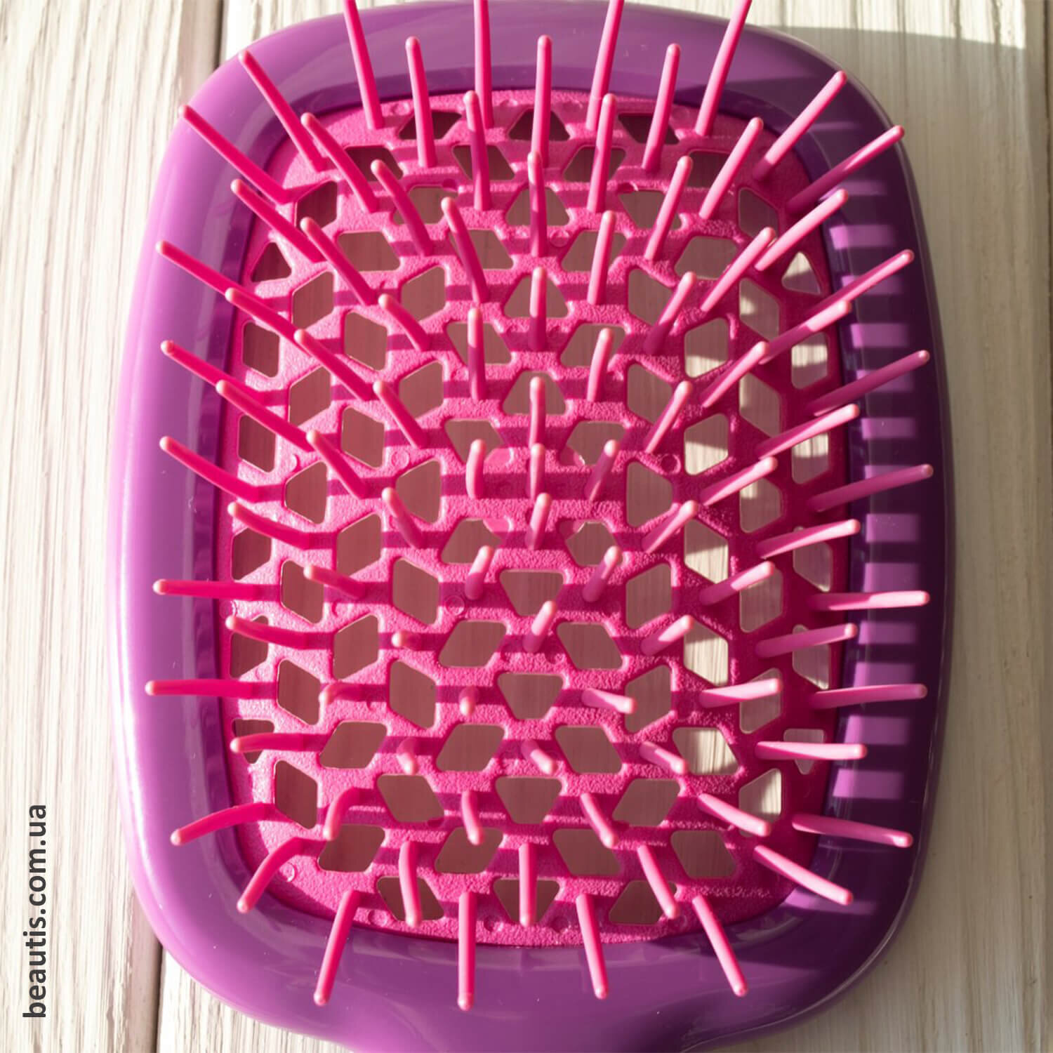 Расческа малиновый и фуксия Janeke Superbrush Standart Raspberry And Purple