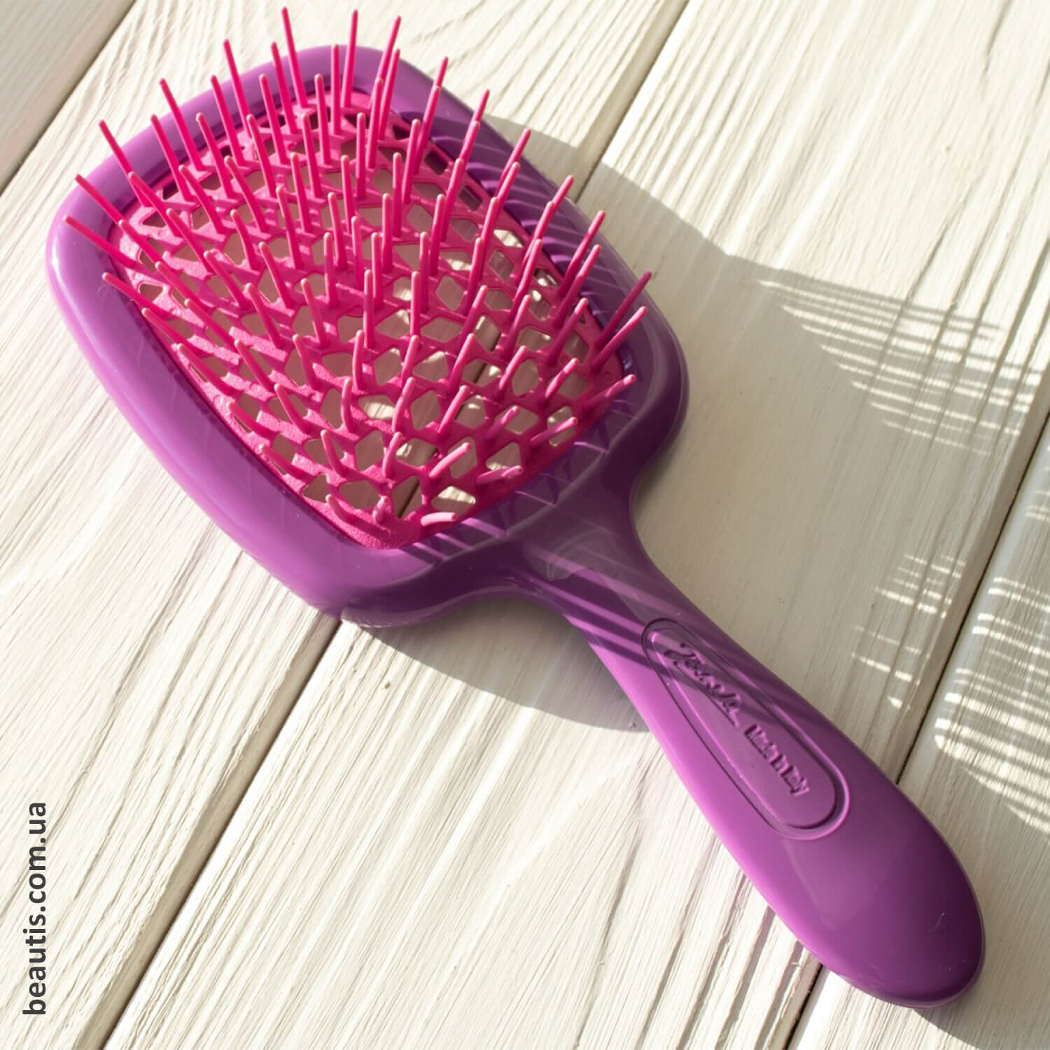 Расческа малиновый и фуксия Janeke Superbrush Standart Raspberry And Purple
