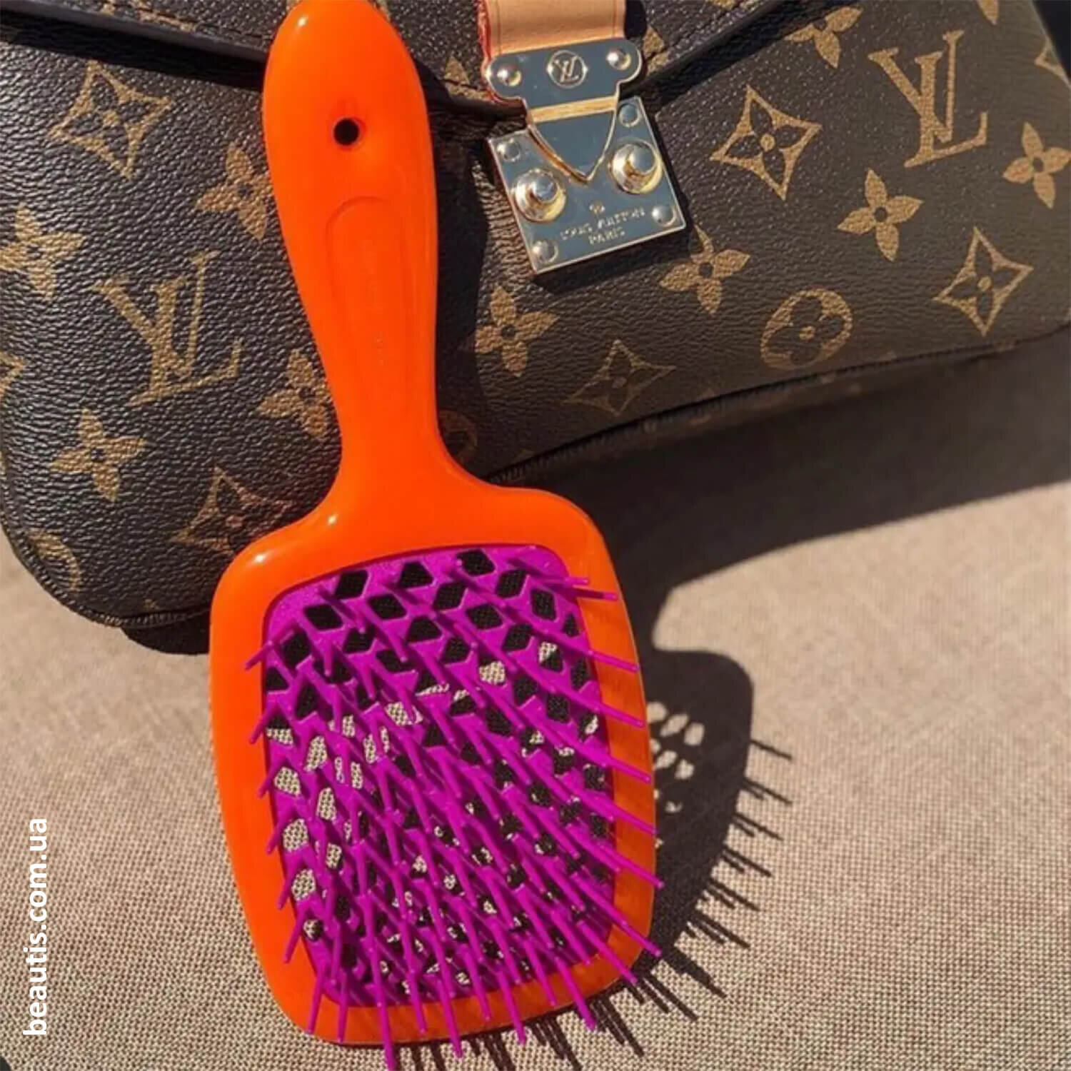 Расческа Janeke Superbrush Standart Coral Pink (кораллово-розовая)