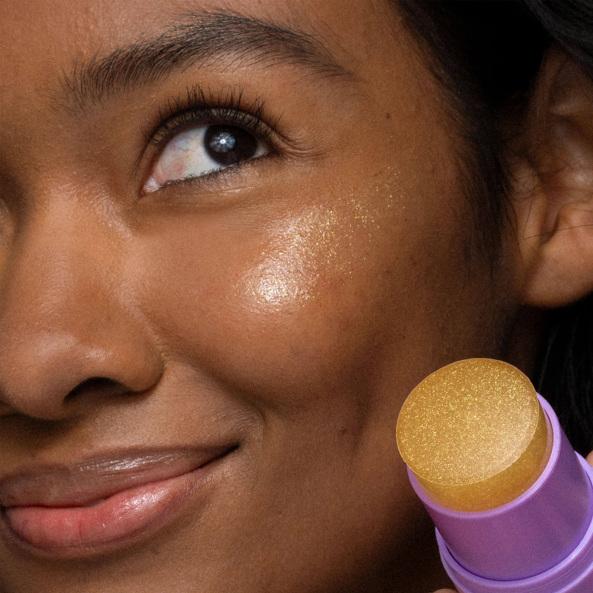 Солнцезащитный увлажняющий стик с эффектом сияния Dermalogica Golden Hour Hydrating stick SPF30