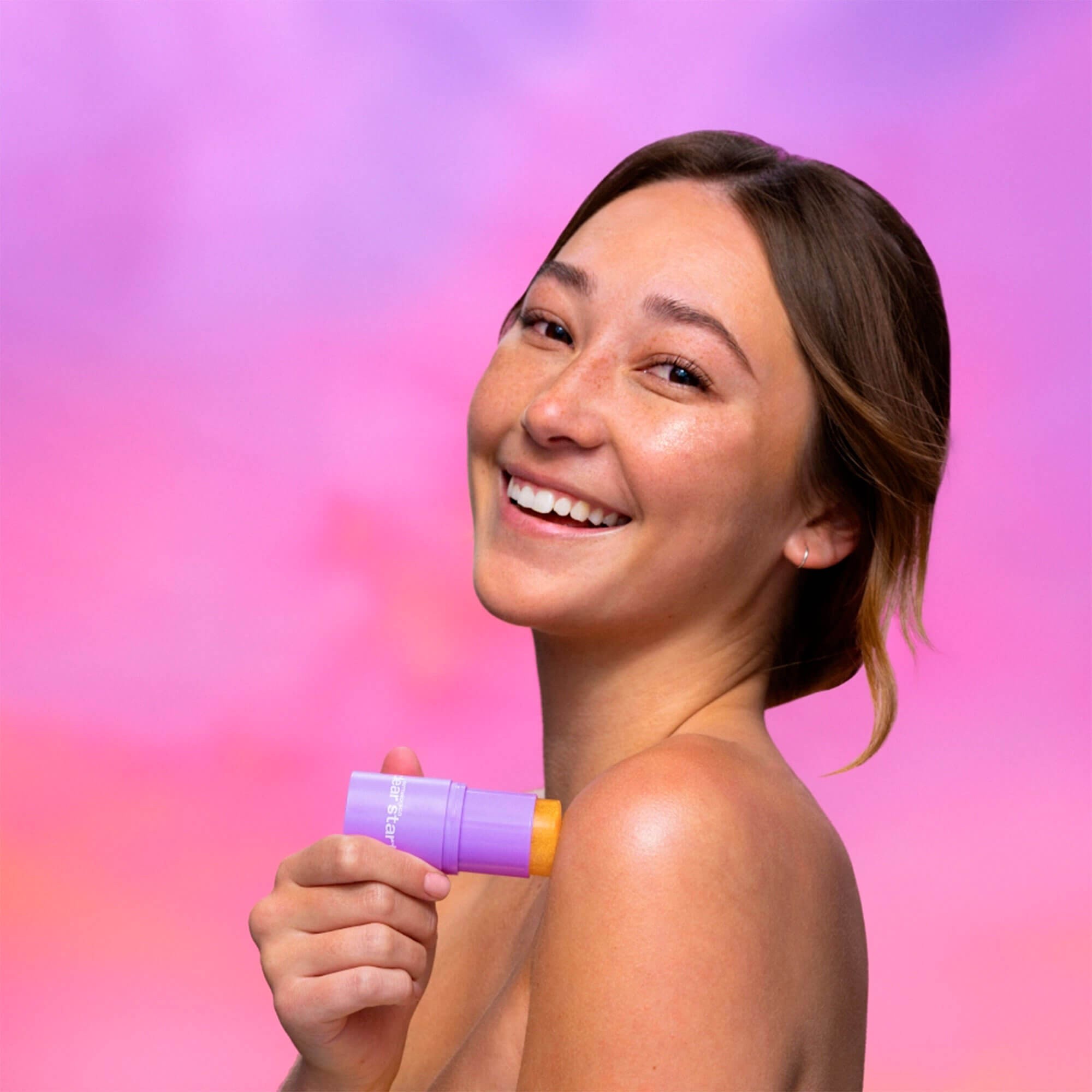 Солнцезащитный увлажняющий стик с эффектом сияния Dermalogica Golden Hour Hydrating stick SPF30