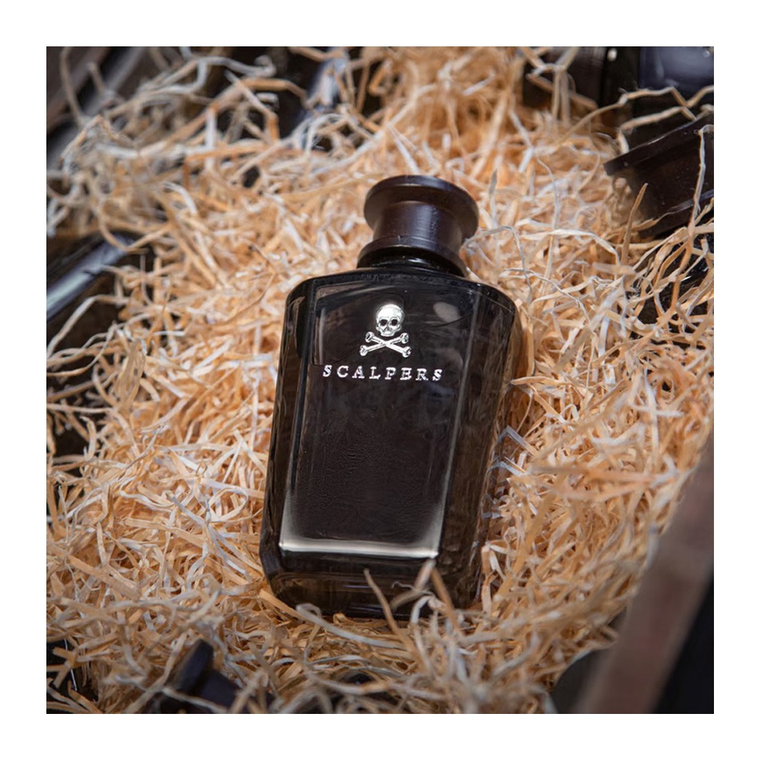 Scalpers The Club eau de parfum
Парфюмированная вода для мужчин
