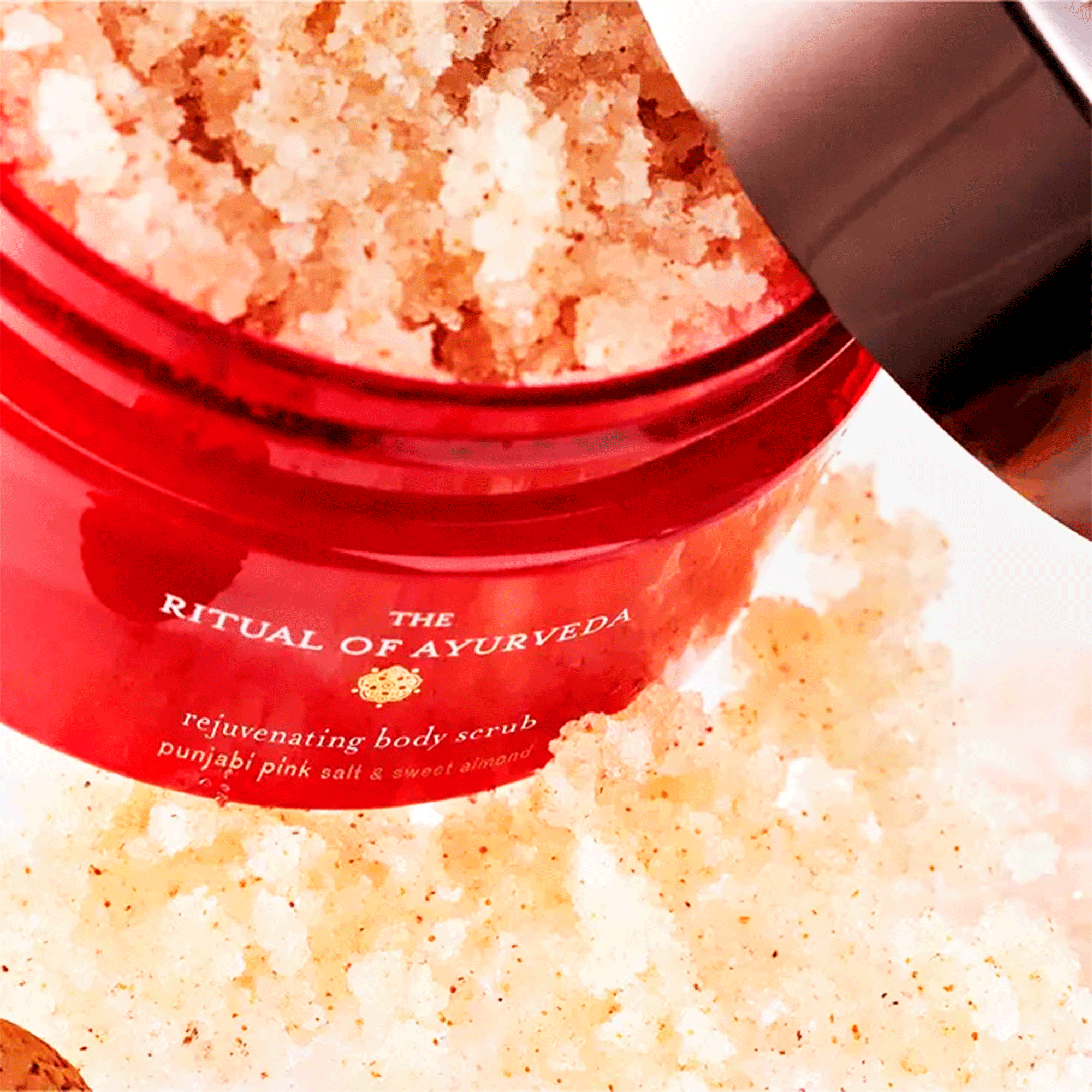Скраб для тела Rituals The Ritual of Ayurveda Body Scrub
