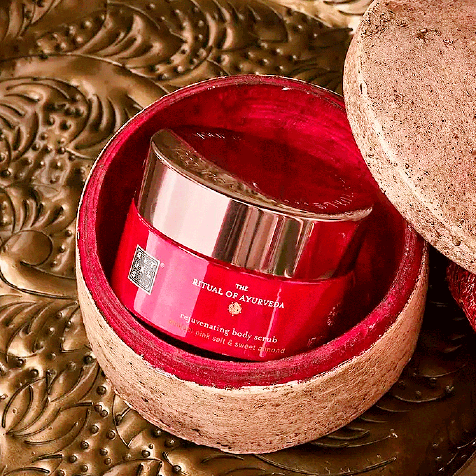 Скраб для тела Rituals The Ritual of Ayurveda Body Scrub