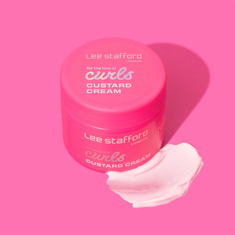 Крем для вьющихся волос Lee Stafford For The Love Of Curls Custard Cream