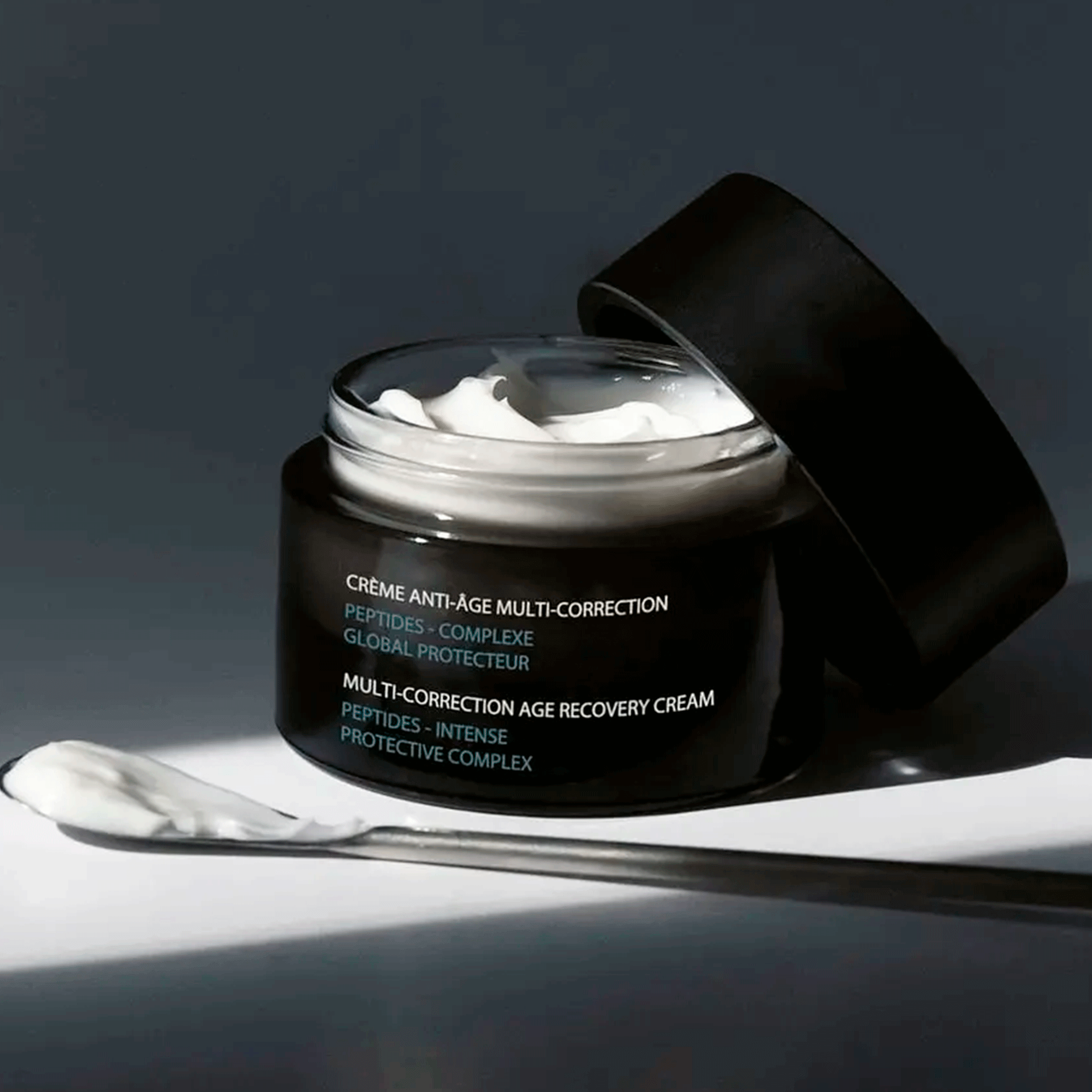 Відновлювальний крем-мультикоректор Academie Derm Acte Multi-Correction Age-Recovery Cream