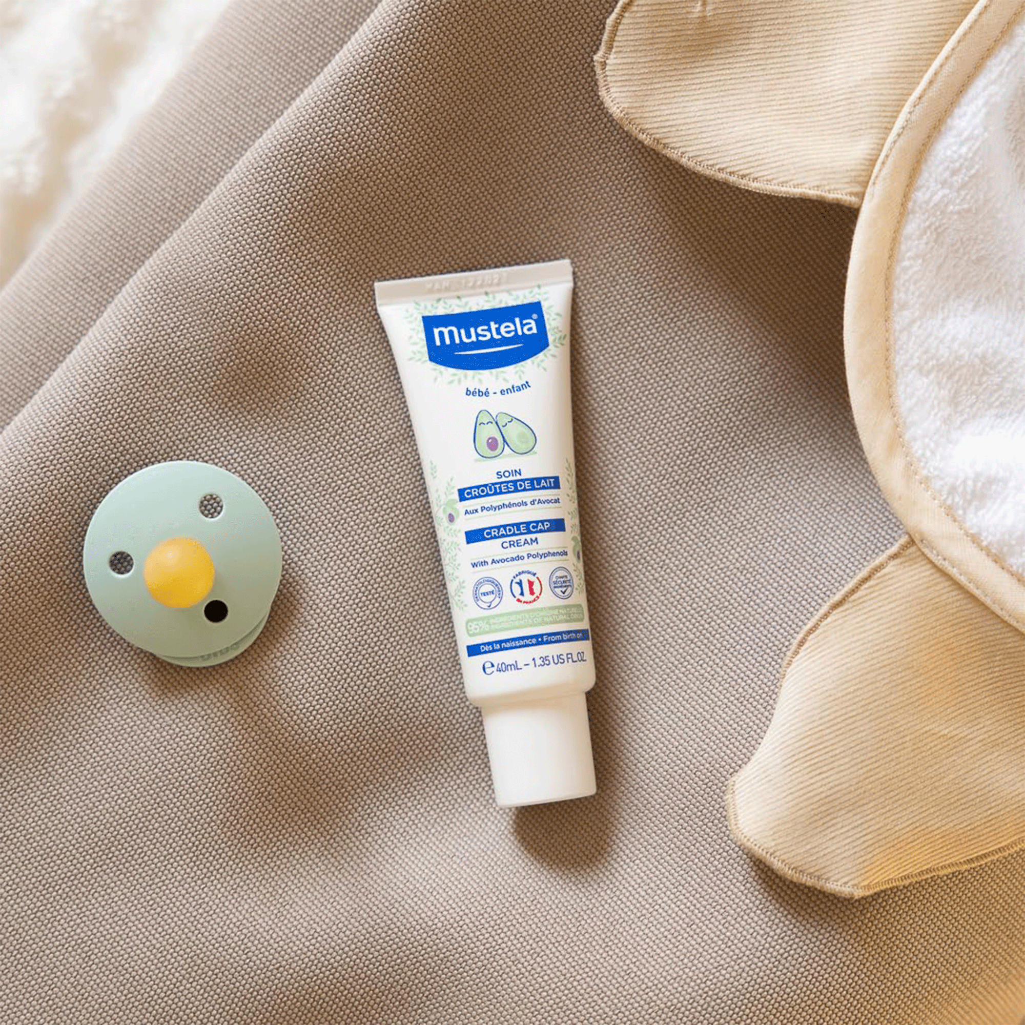 Крем от себорейных корочек Mustela Cradle Cap Cream