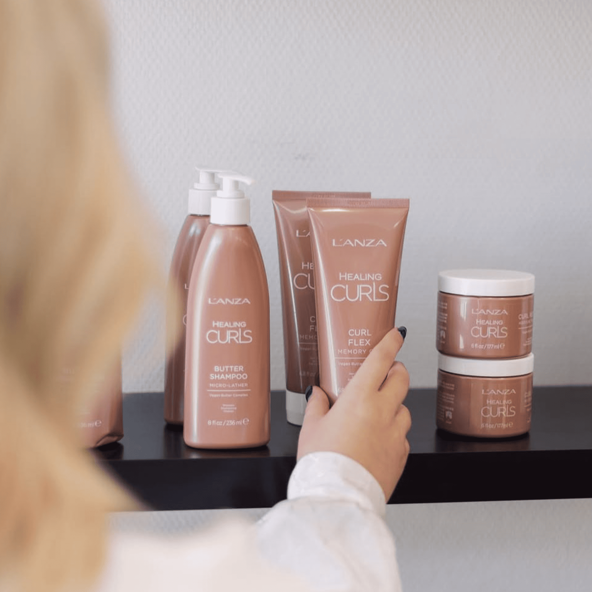 Гель з ефектом памʼяті для кучерявого волосся L’anza Healing Curls Flex Gel