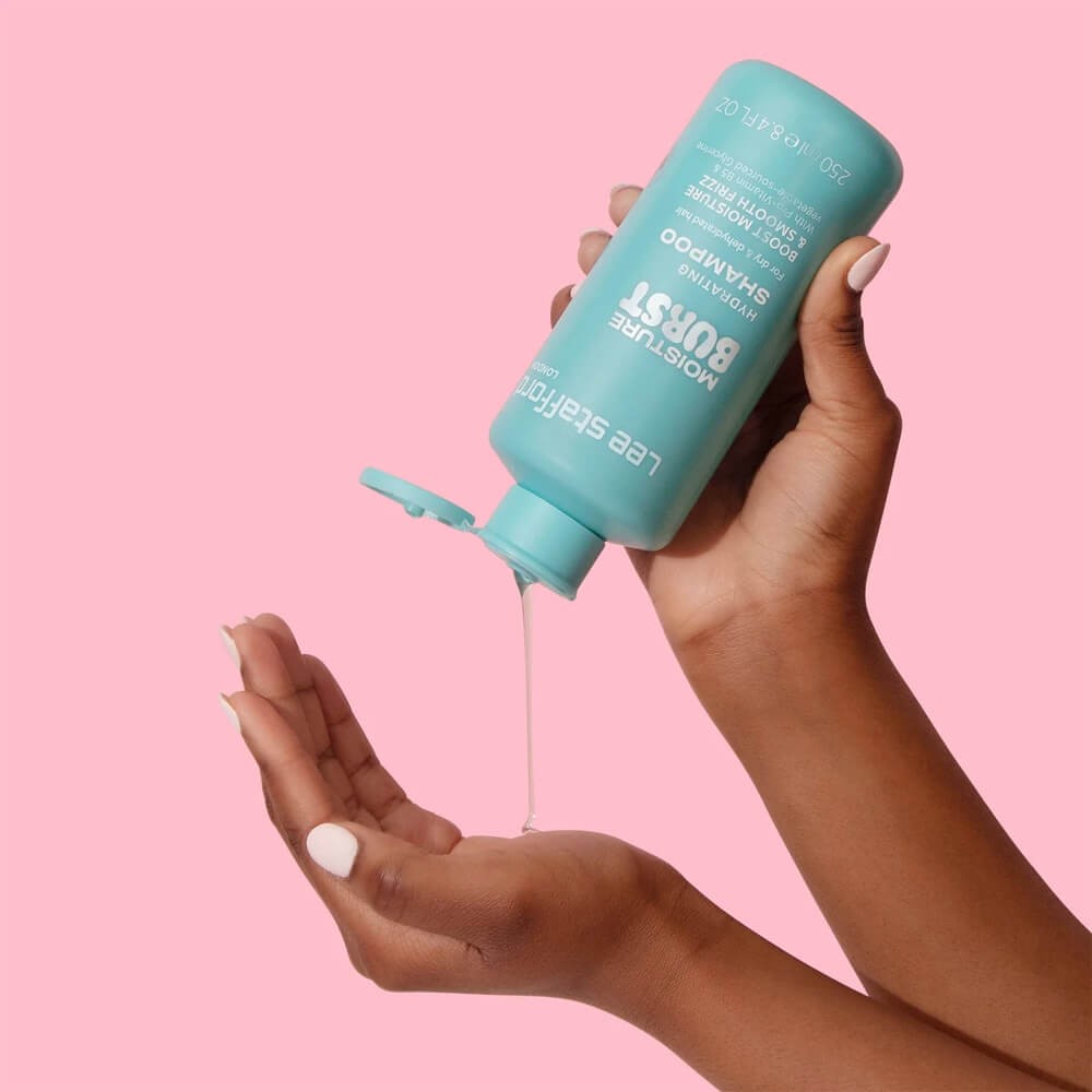 Безсульфатний зволожуючий шампунь Lee Stafford Moisture Burst Hydrating Shampoo