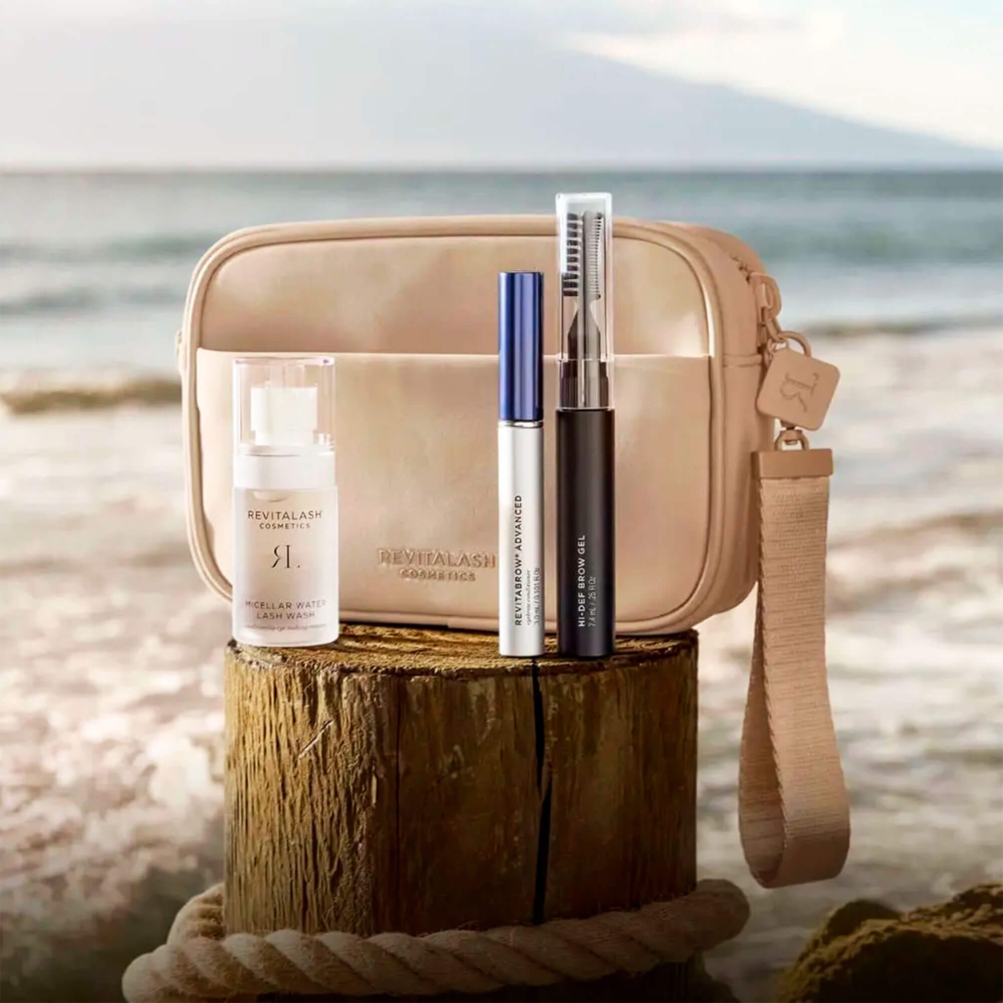 Лімітований подарунковий набір для брів RevitaLash Strengthen & Define Brow Collection