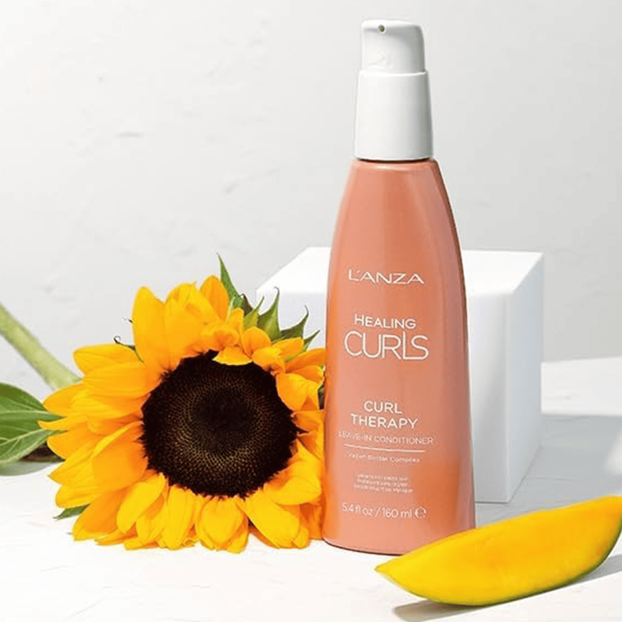 Флюїд зволожуючий для кучерявого волосся L’anza Healing Curls Therapy Leave-In