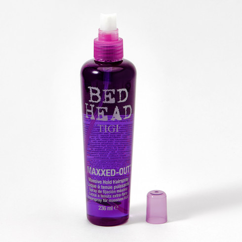 Жидкий лак для волос сильной фиксации TIGI Bed Head MAXXED OUT Massive Hold Hairspray