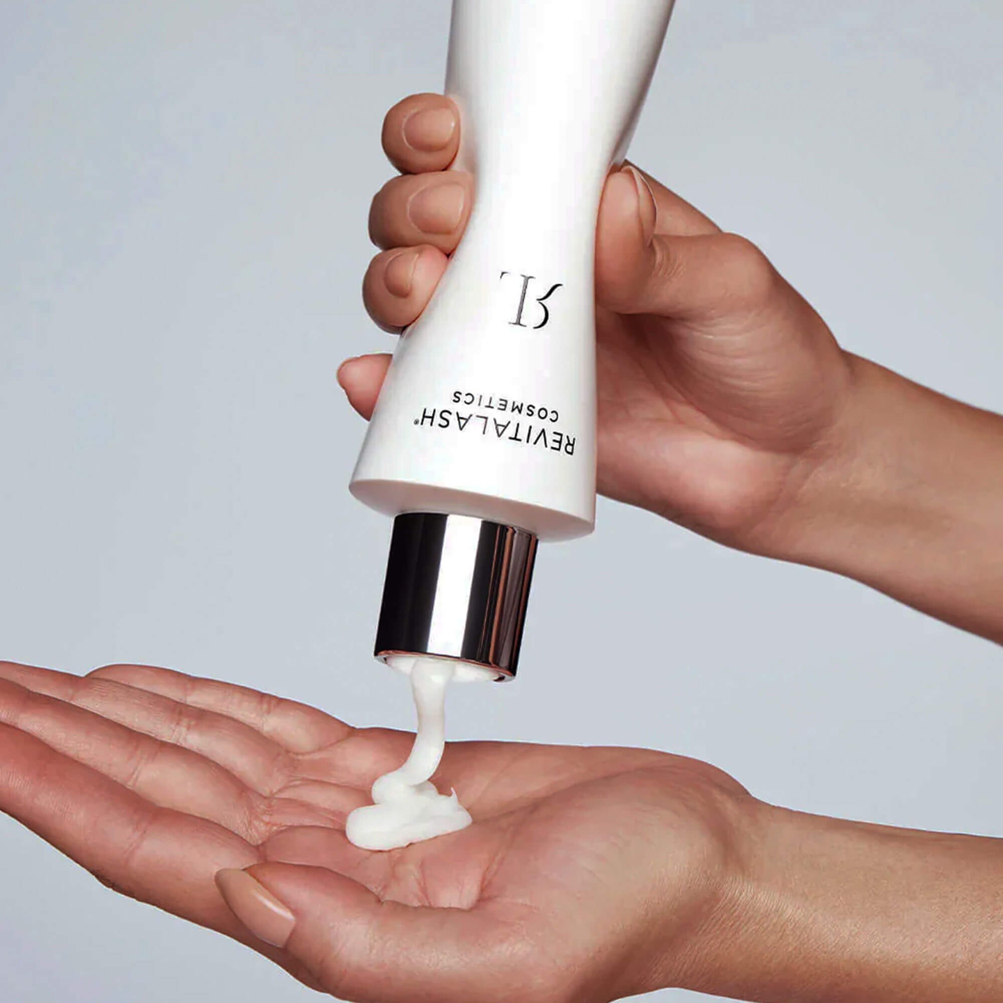 Кондиціонер для волосся RevitaLash Thickening Conditioner