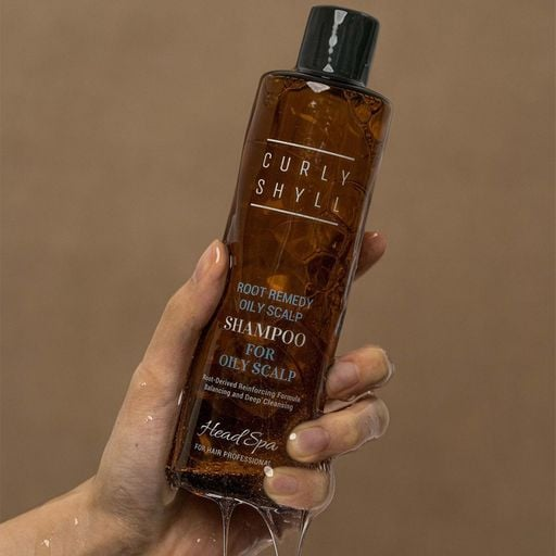 Шампунь для жирної шкіри голови Curly Shyll Root Remedy Oily Scalp Shampoo