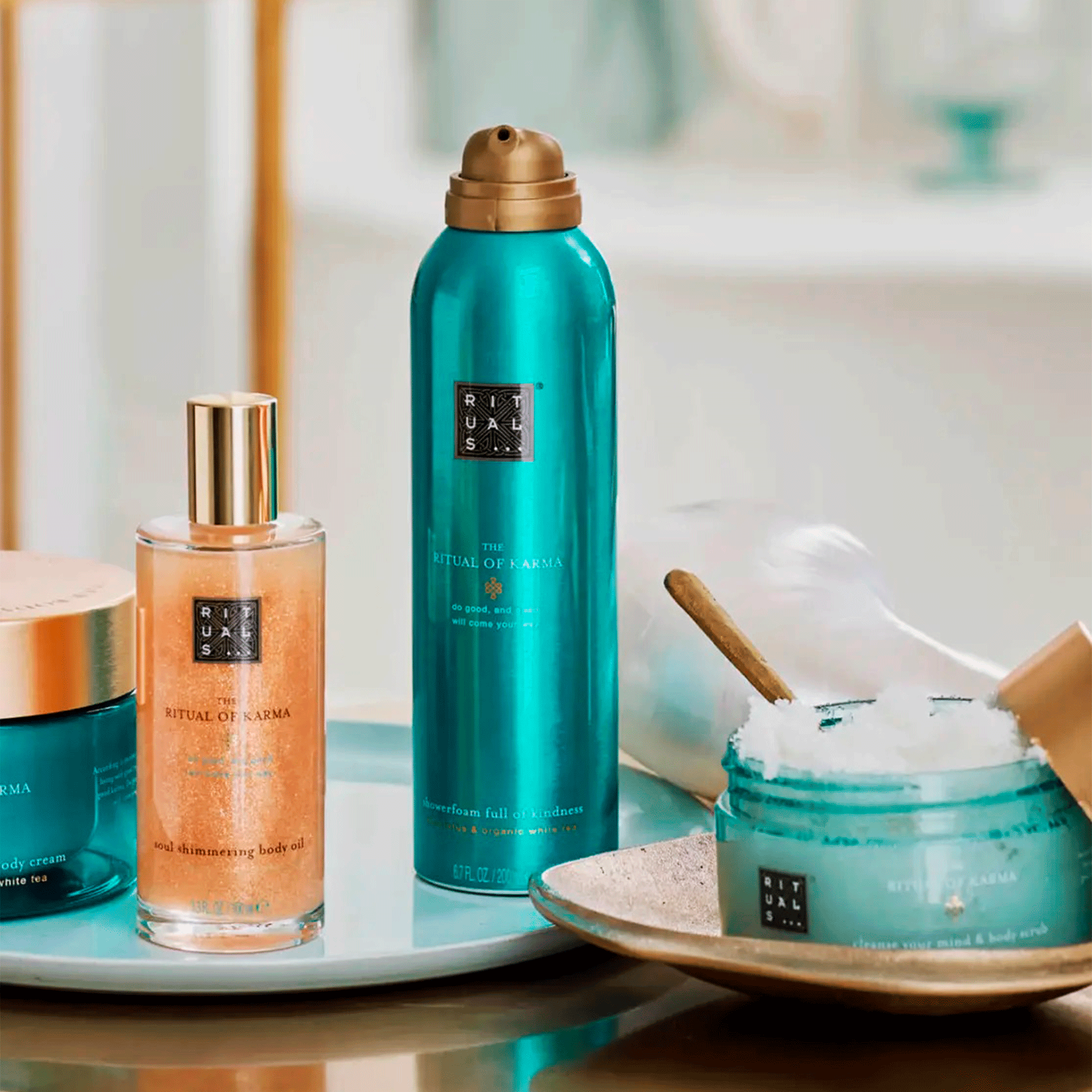 Масло для тела с шиммером Rituals The Ritual of Karma Shimmering Body Oil