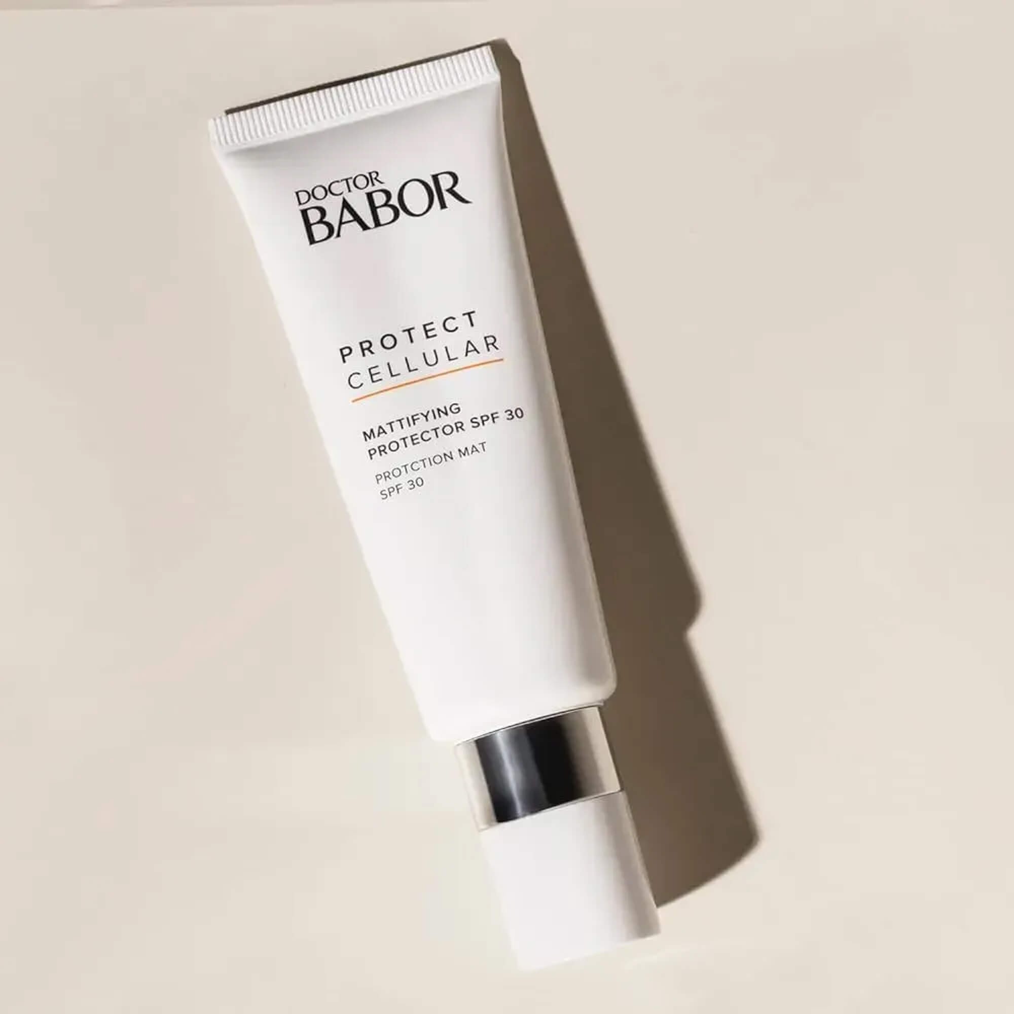 Солнцезащитный матирующий флюид для лица Babor Mattifying Protector SPF 30
