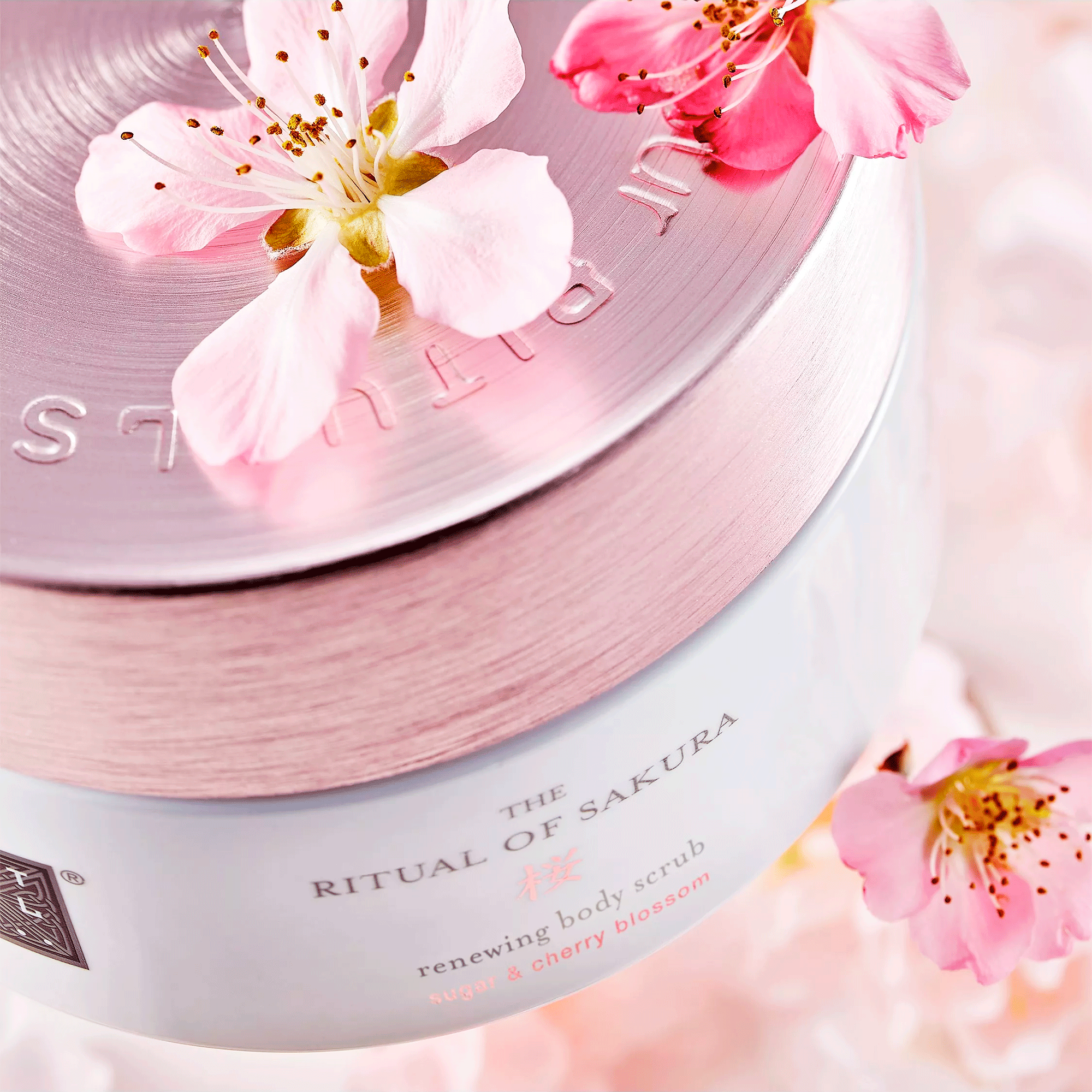 Скраб для тела Rituals The Ritual of Sakura Body Scrub