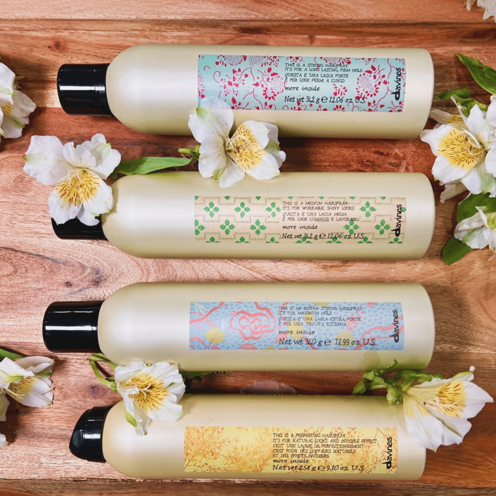 Лак для волос экстрасильной фиксации Davines More Inside Extra Strong Hair Spray