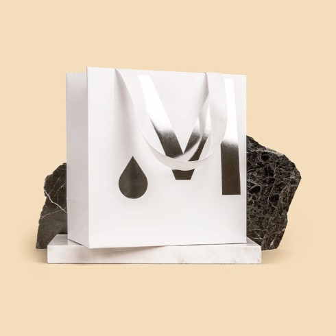 Пакет подарунковий білий з літерою "М" Marie Fresh Cosmetics Gift Bag White
