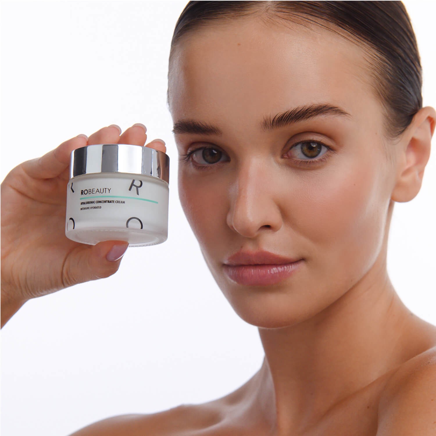 Крем з 4 видами гіалуронової кислоти та пробіотиками Robeauty Me Hyaluronic Concentrate Cream