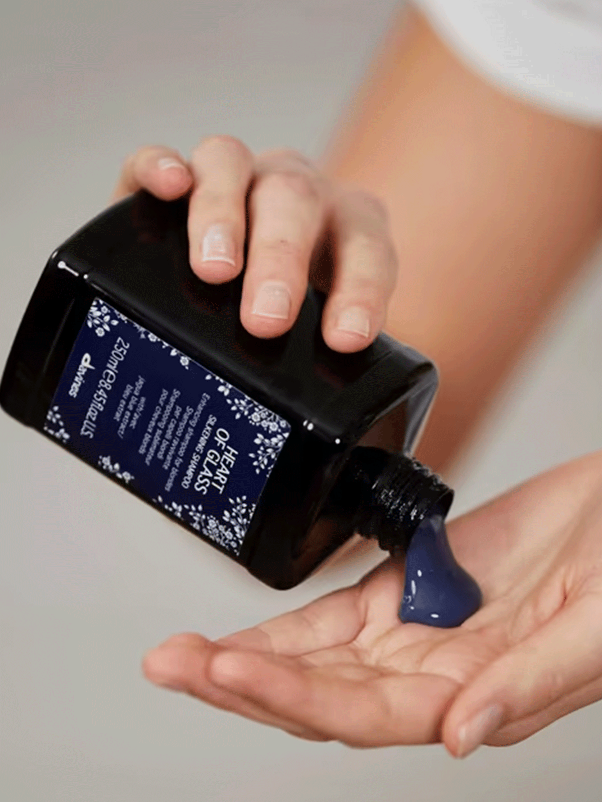 Шампунь Davines Heart Of Glass Silkening Shampoo