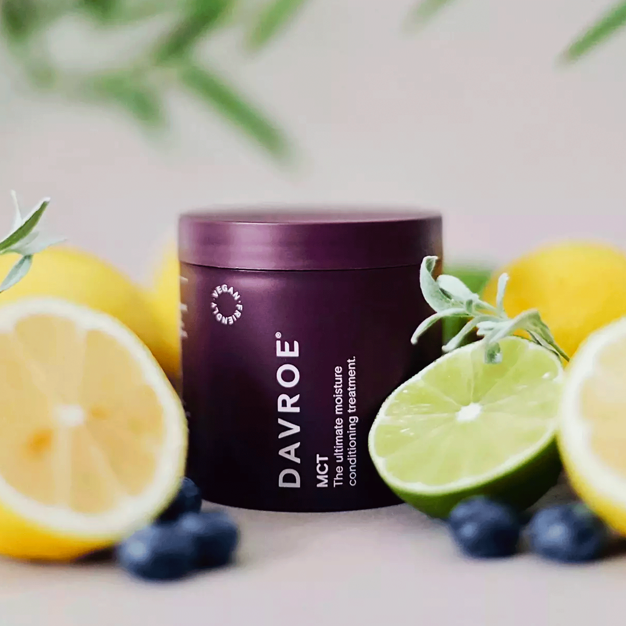 MCT кондиціонуючий засіб для глибокого зволоження волосся Davroe MCT Moisture Conditioning Treatment