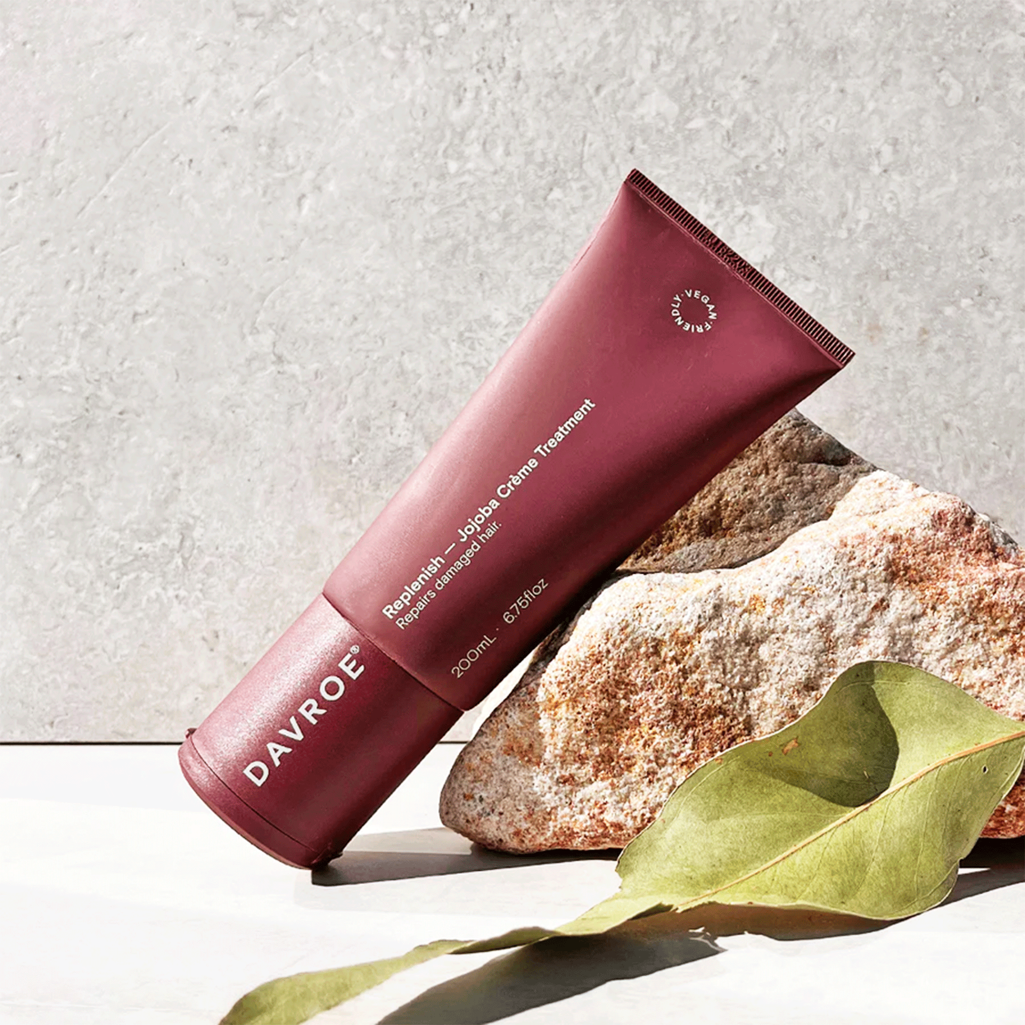 Відновлюючий засіб з олією жожоба Davroe Replenish Jojoba Crème Treatement