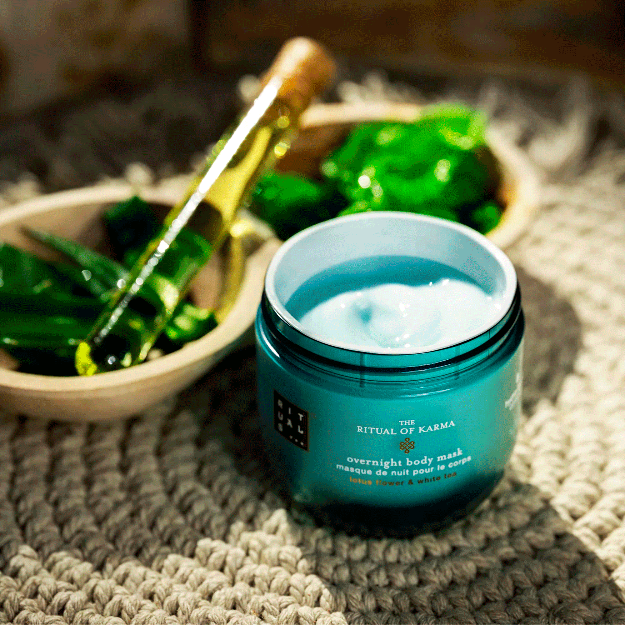 Ночная маска для тела Rituals The Ritual of Karma Overnight Hydra Boost Mask