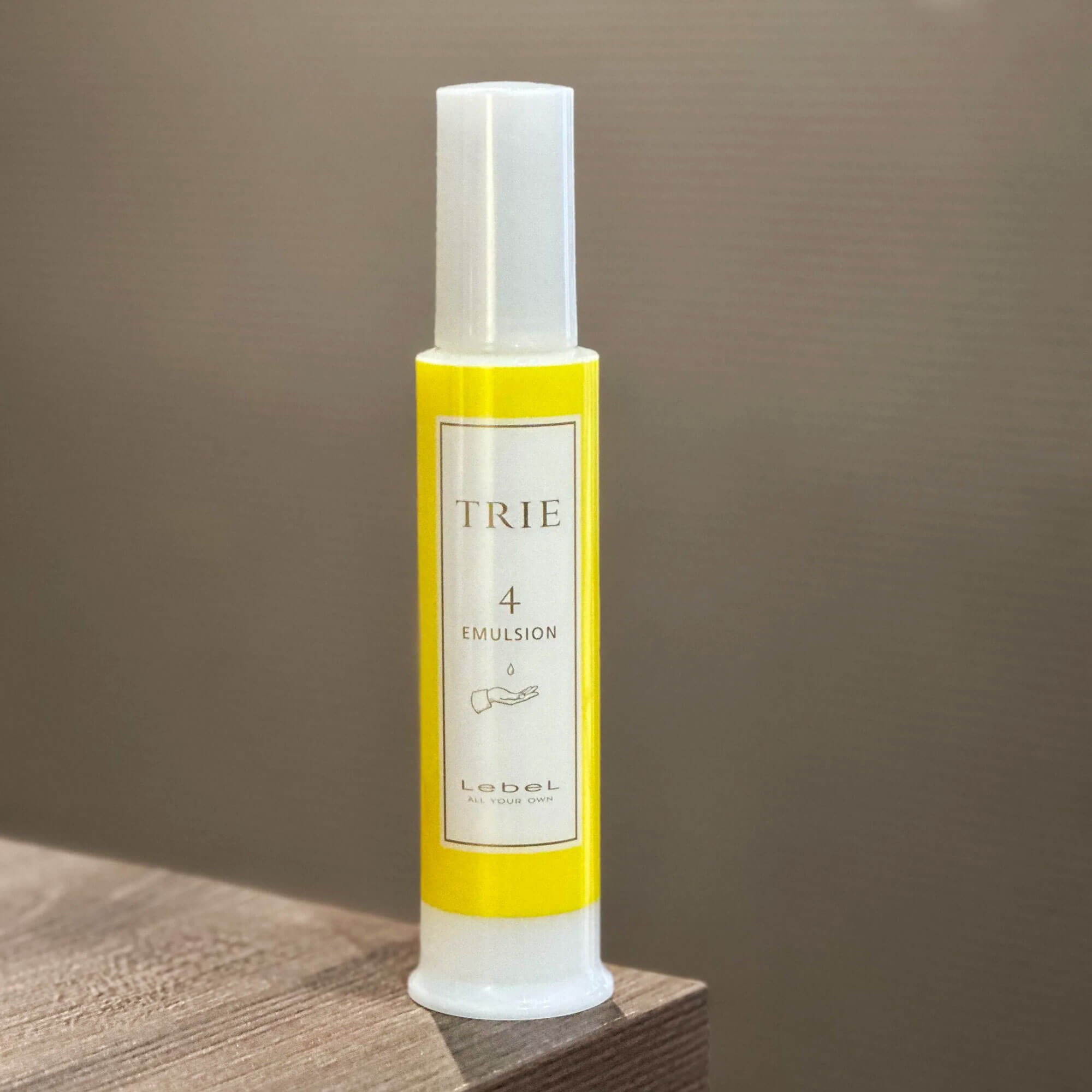 Крем-эмульсия для естественной укладки Lebel Trie Emulsion 4