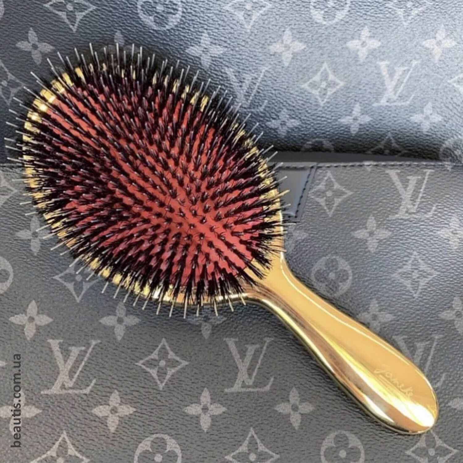 Гребінець із щетиною кабана та нейлоном Janeke Brush With Bristles and Nylon M 