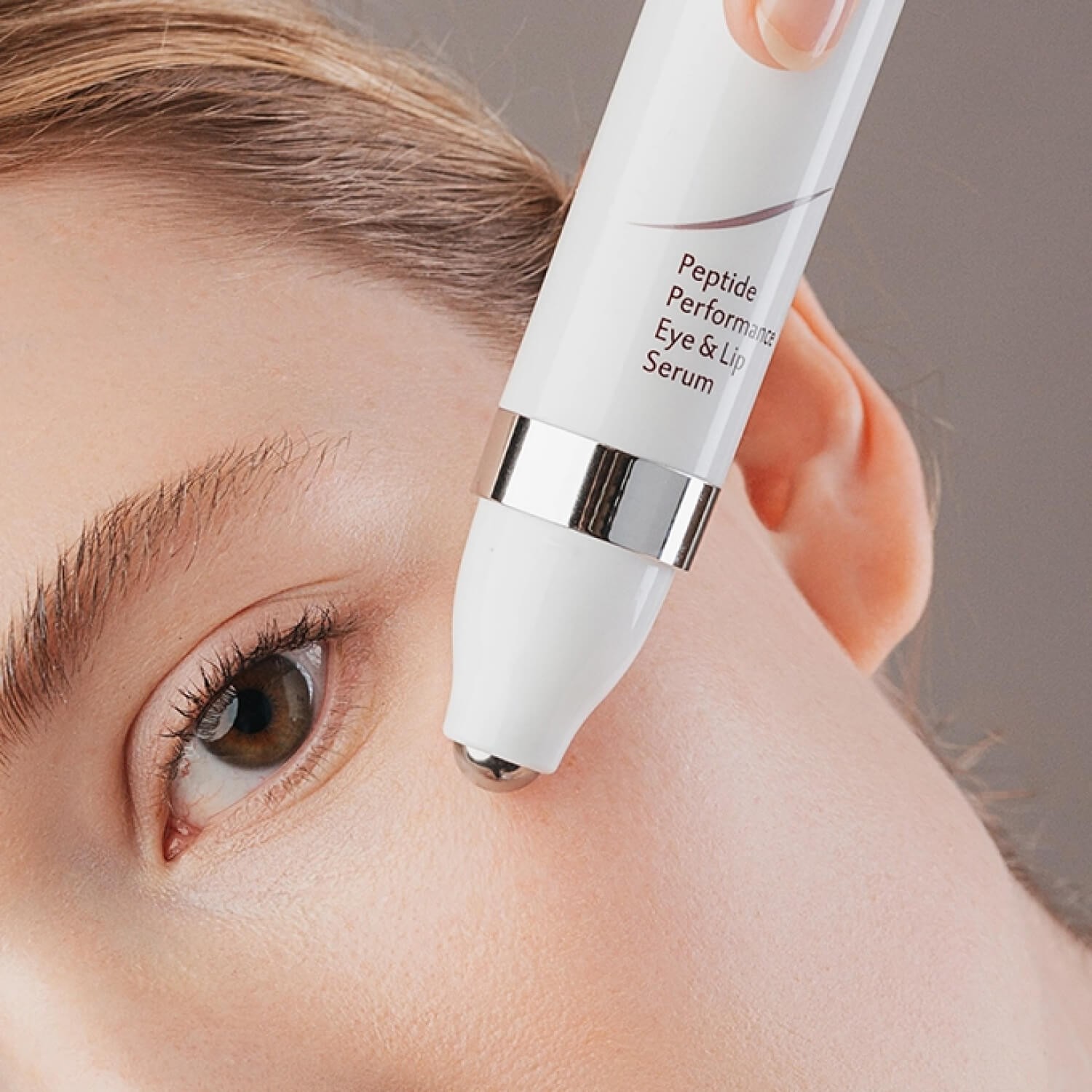 Сыворотка для периорбитальной зоны с аппликатором Dr.Spiller Peptide Performance Eye & Lip Serum