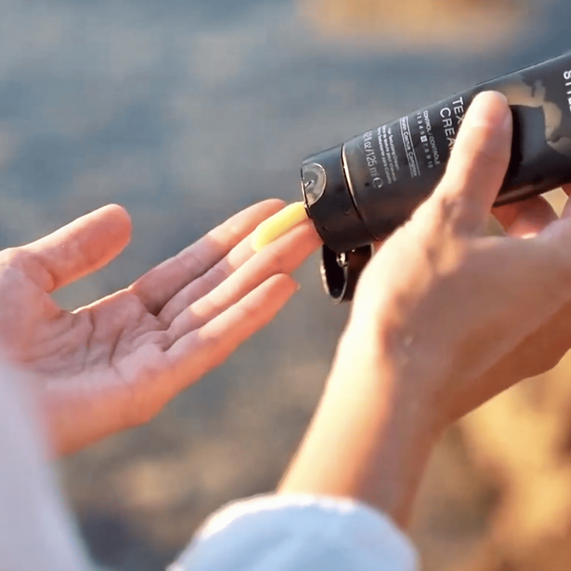 Текстуруючий крем для укладання L’anza Healing Style Texture Cream