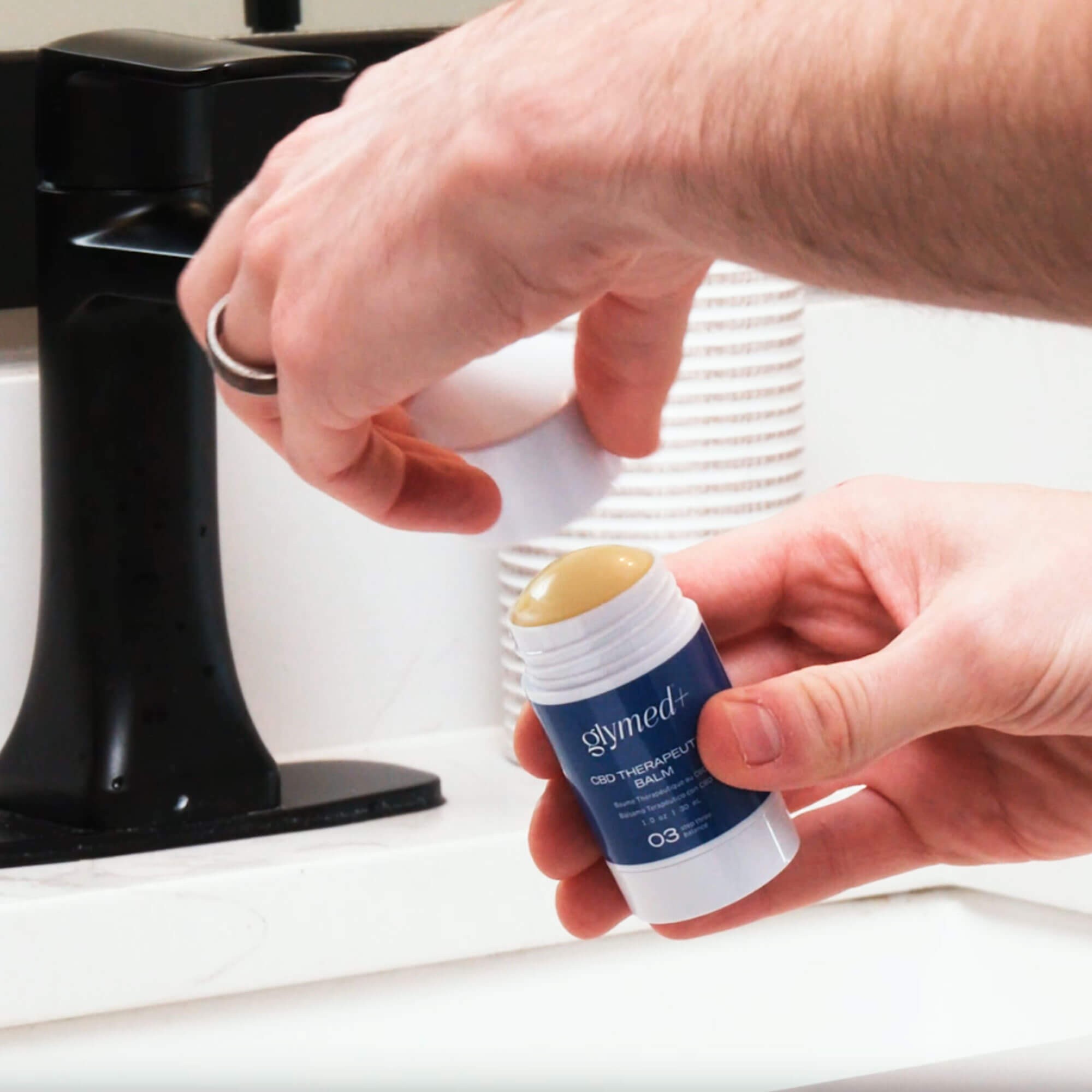 Glymed Plus CBD Therapeutic Balm украина